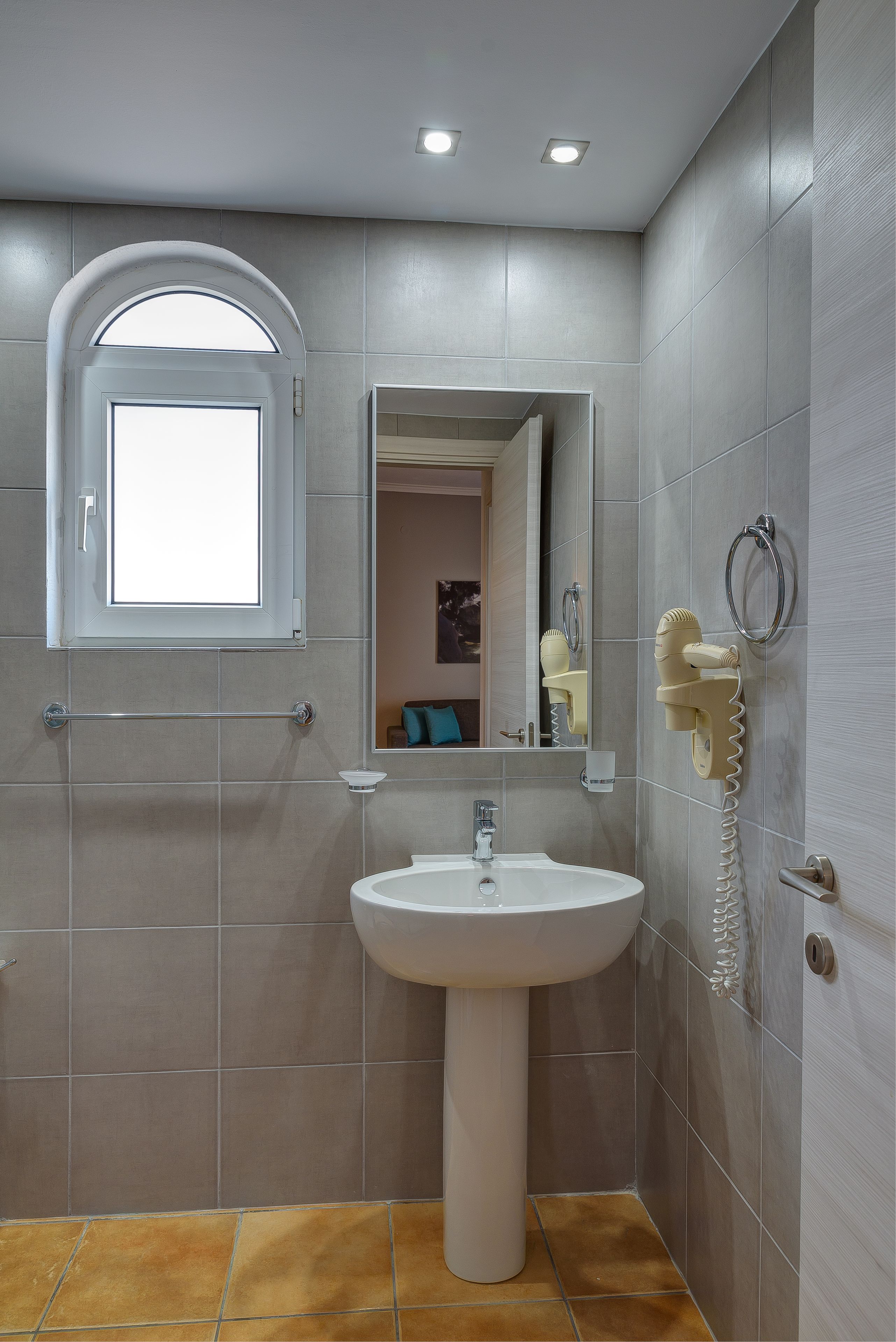 Corinna Mare Suites & Studios