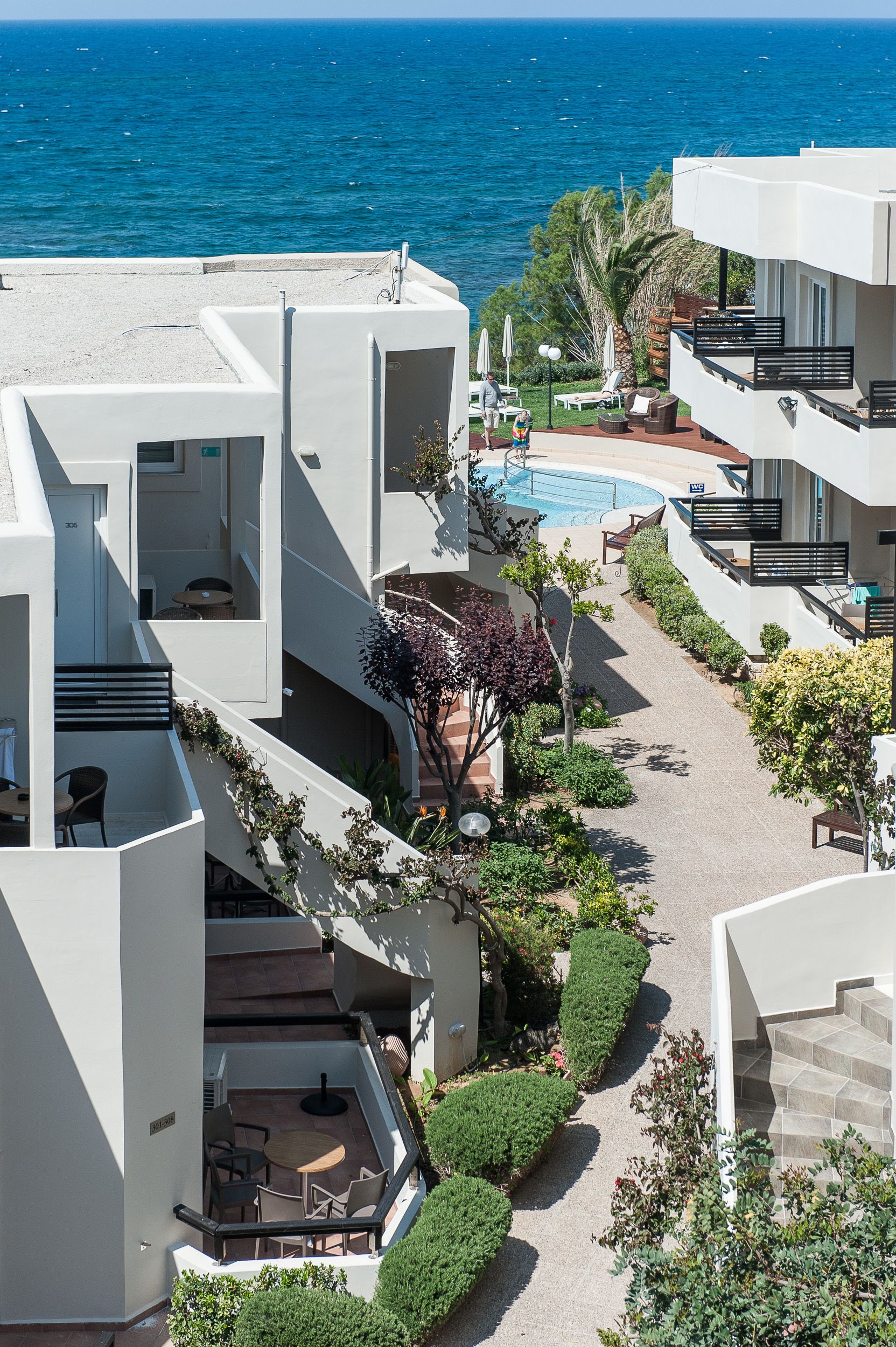 Corinna Mare Suites & Studios