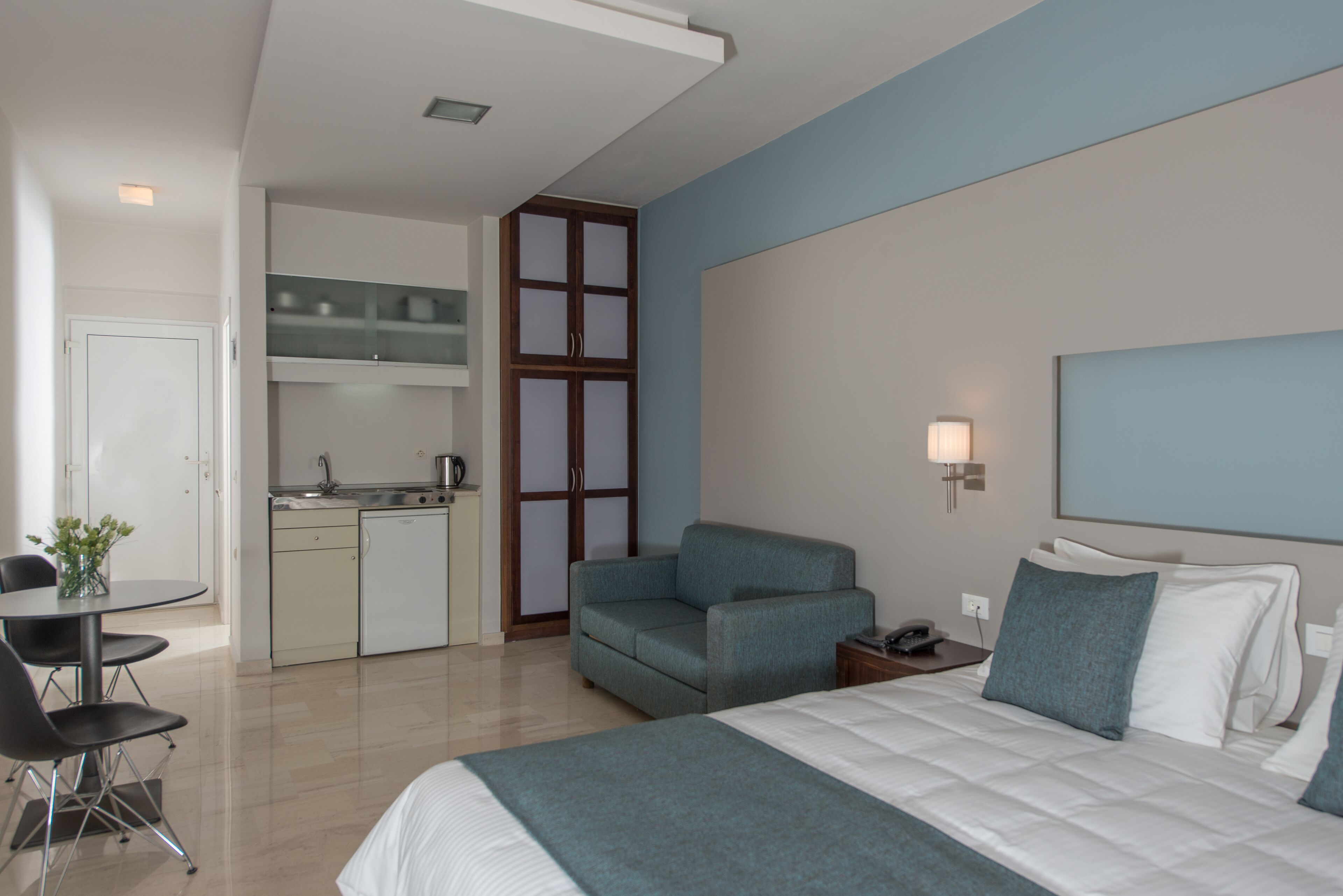 Corinna Mare Suites & Studios