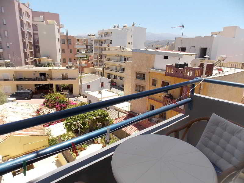 Danaos Hotel