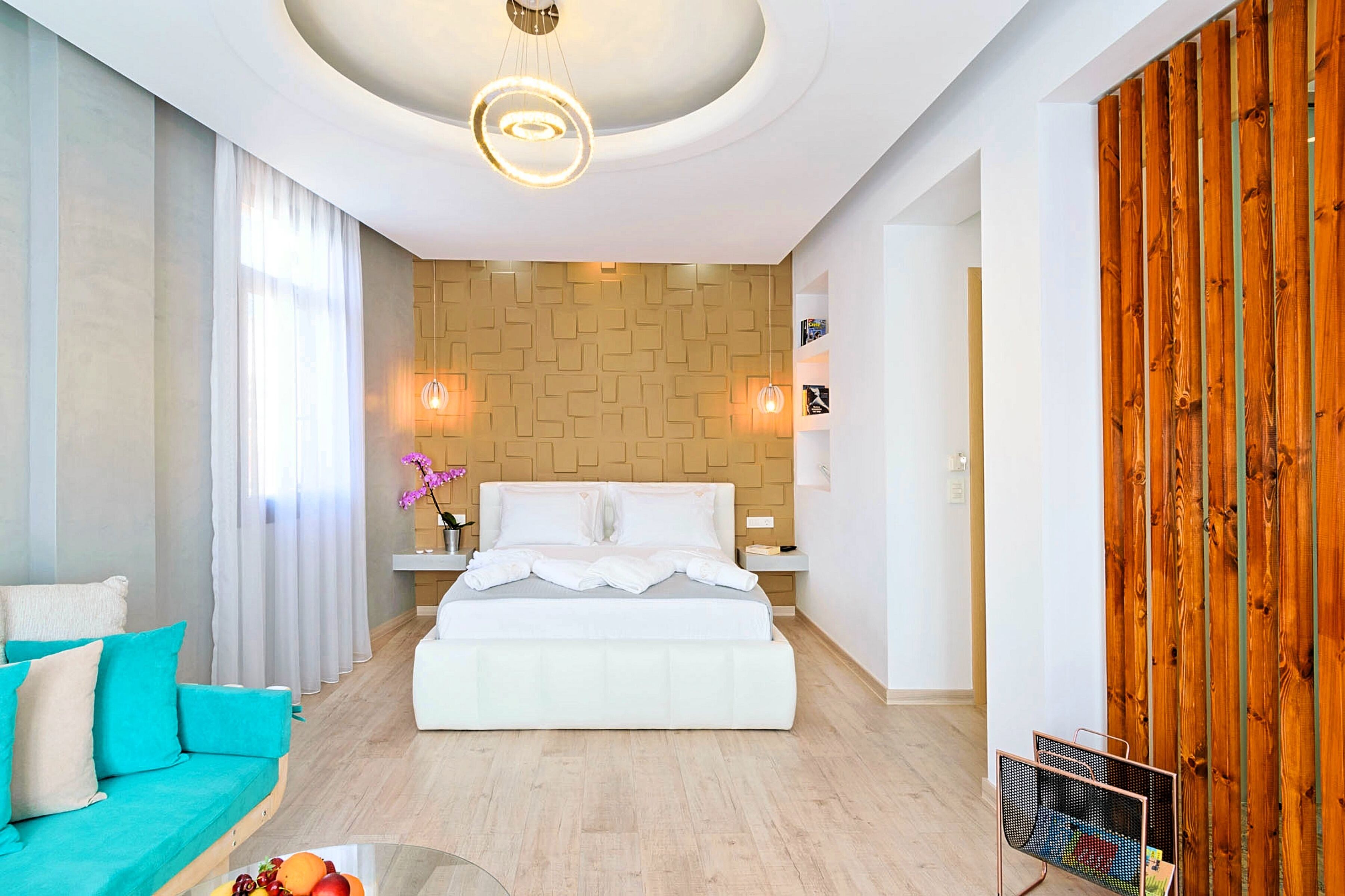 Diamond Luxury Suites