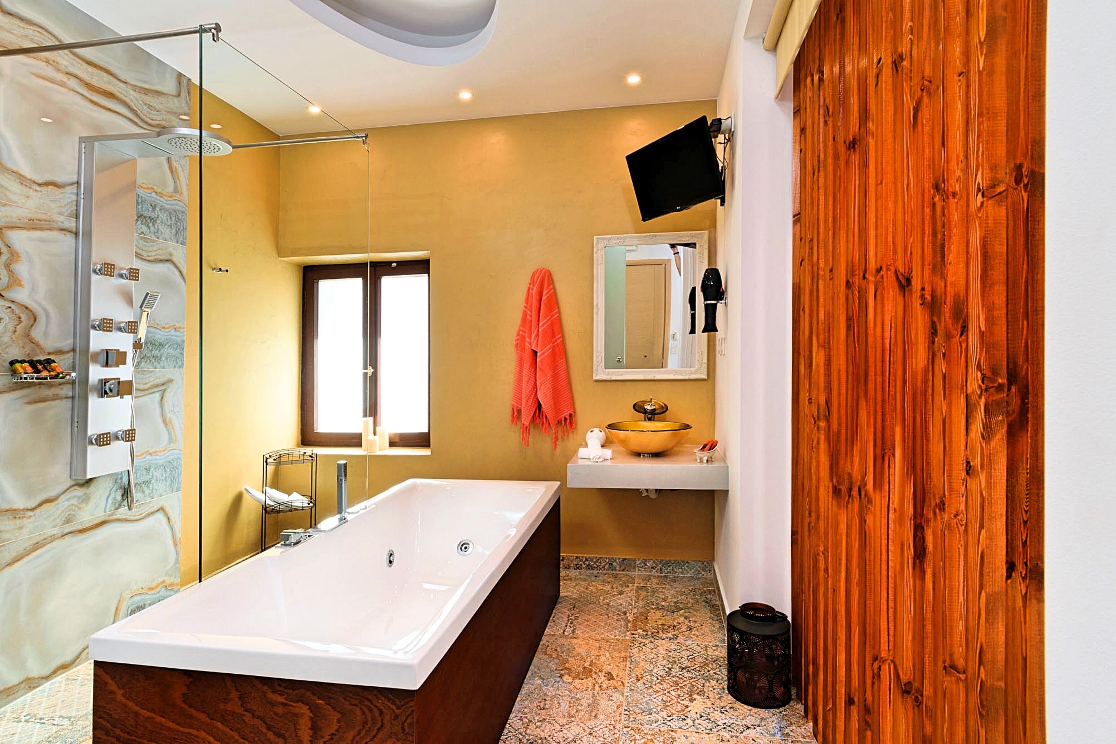 Diamond Luxury Suites