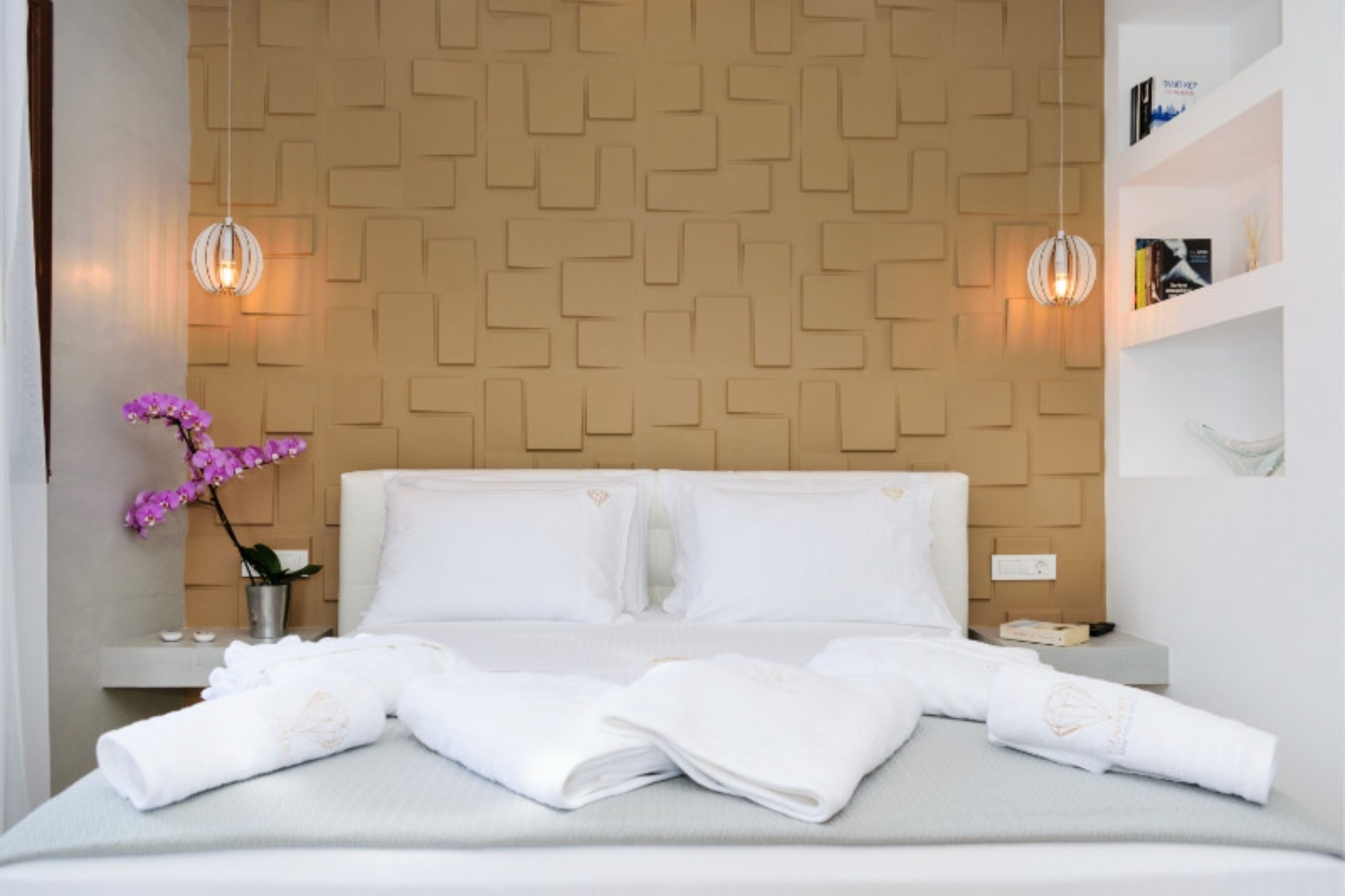 Diamond Luxury Suites