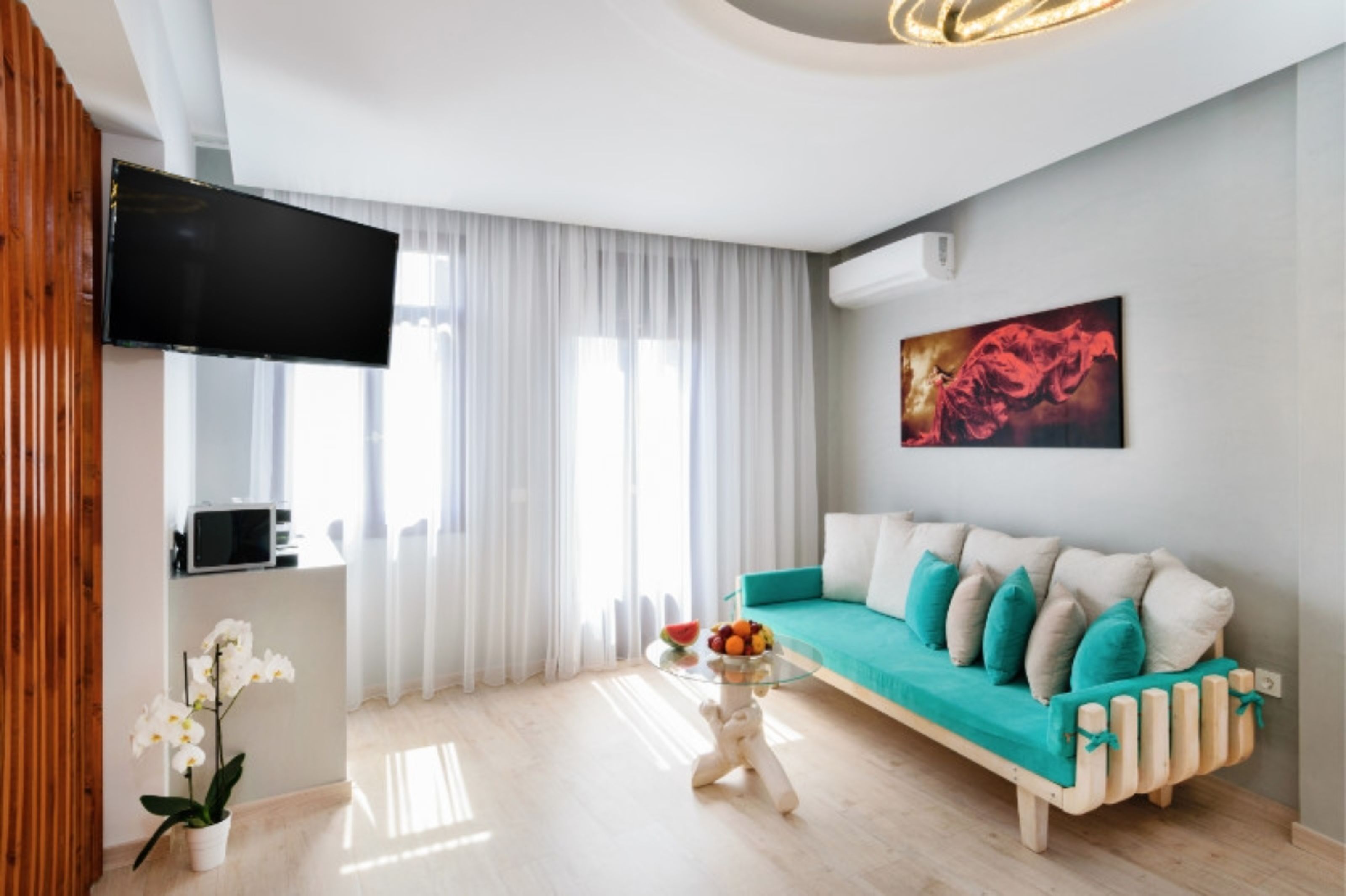 Diamond Luxury Suites