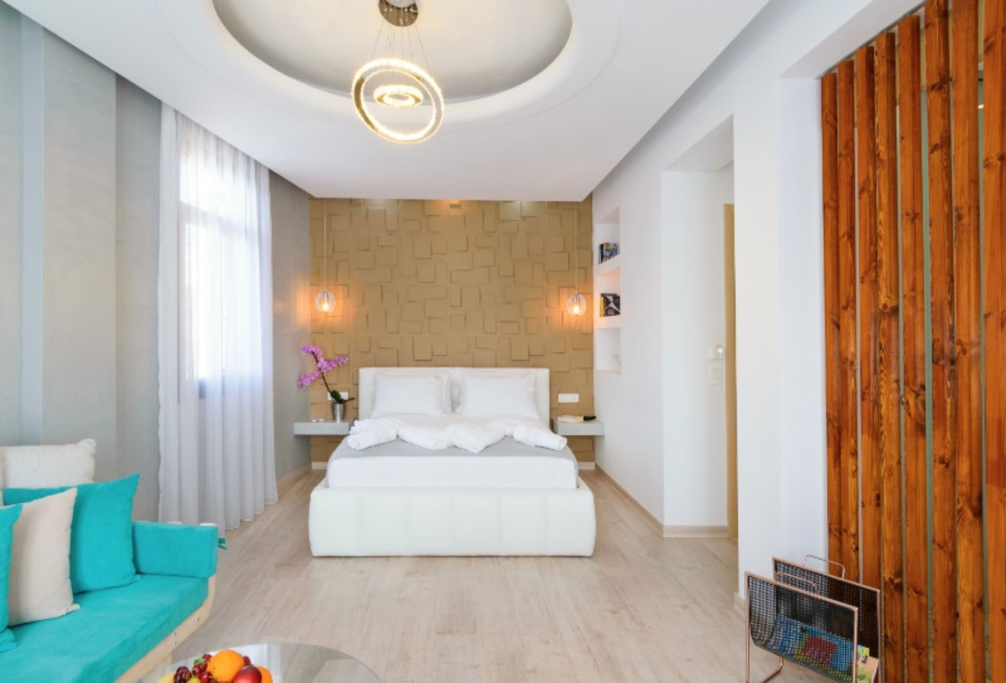 Diamond Luxury Suites