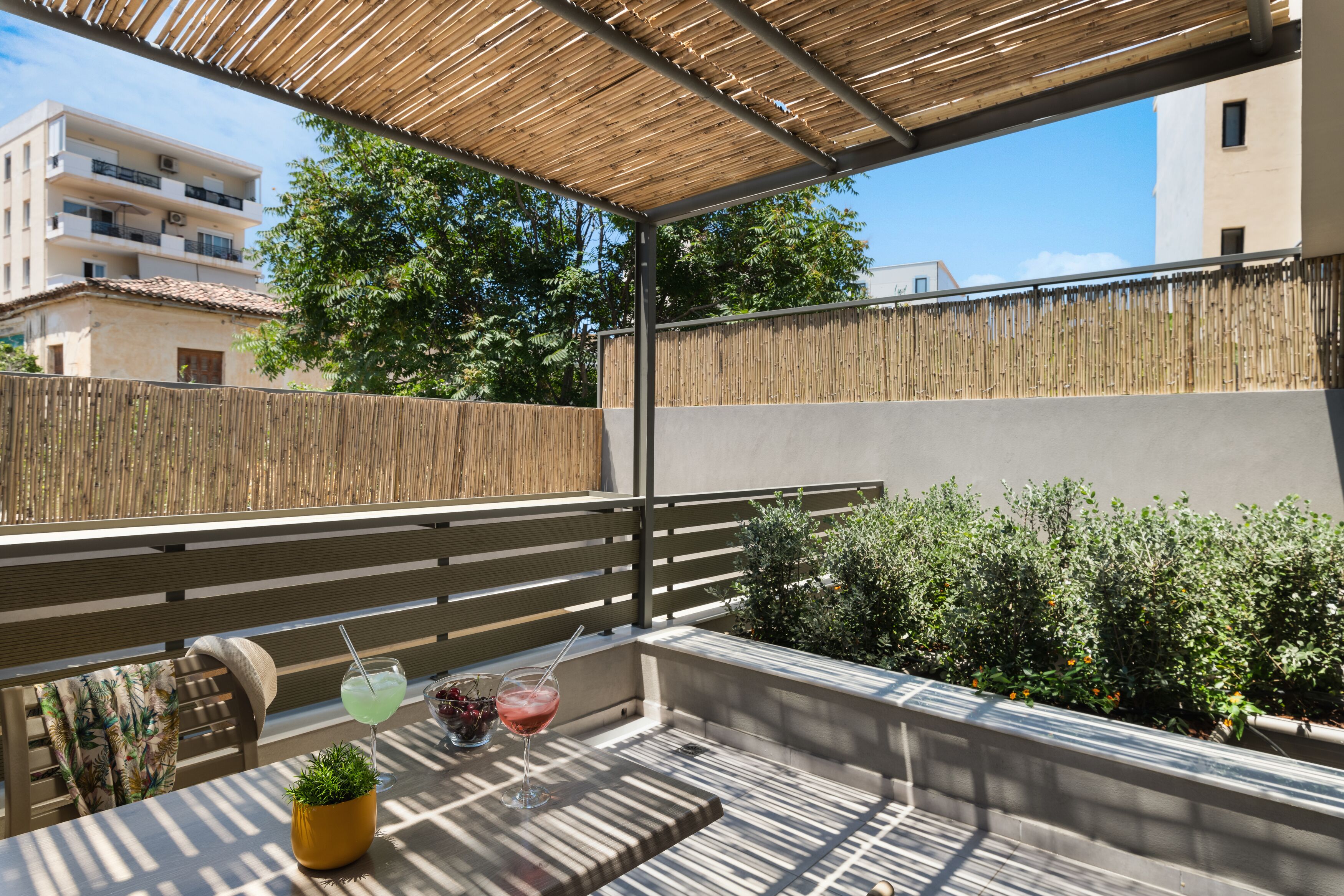 Dimitra Central Apts
