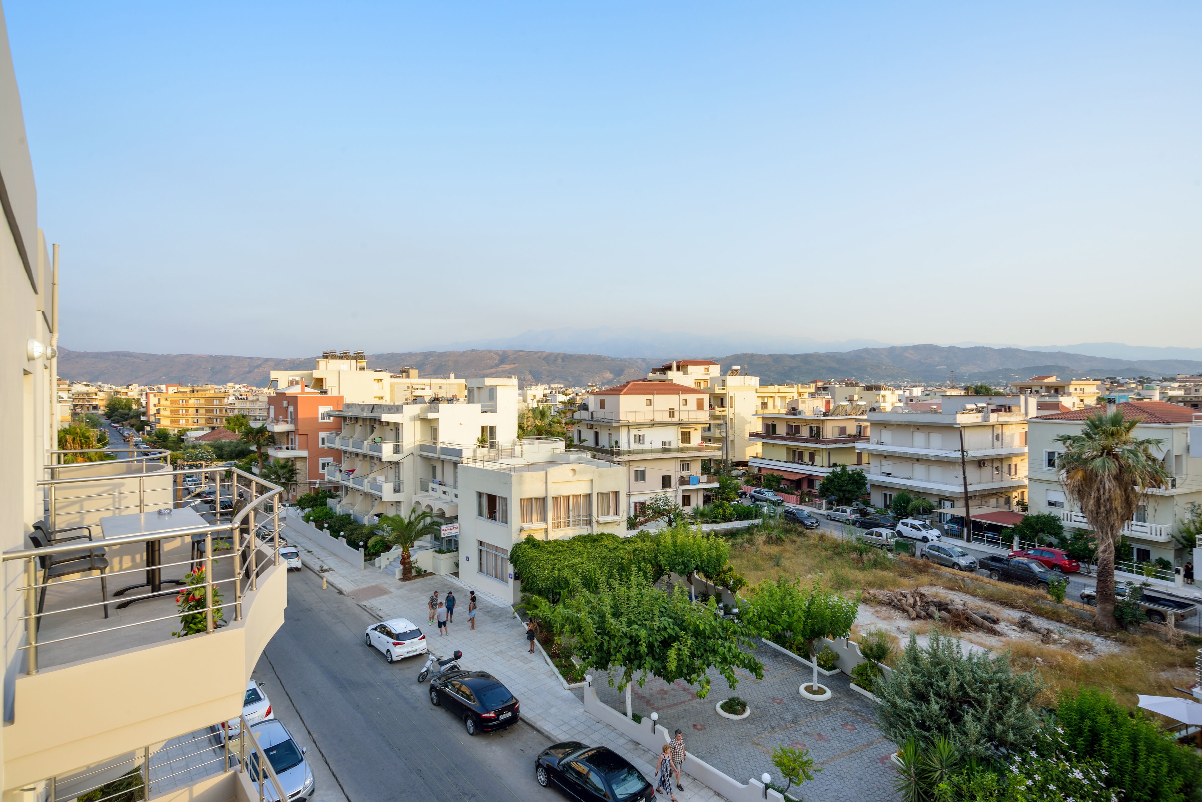 Elia Residences