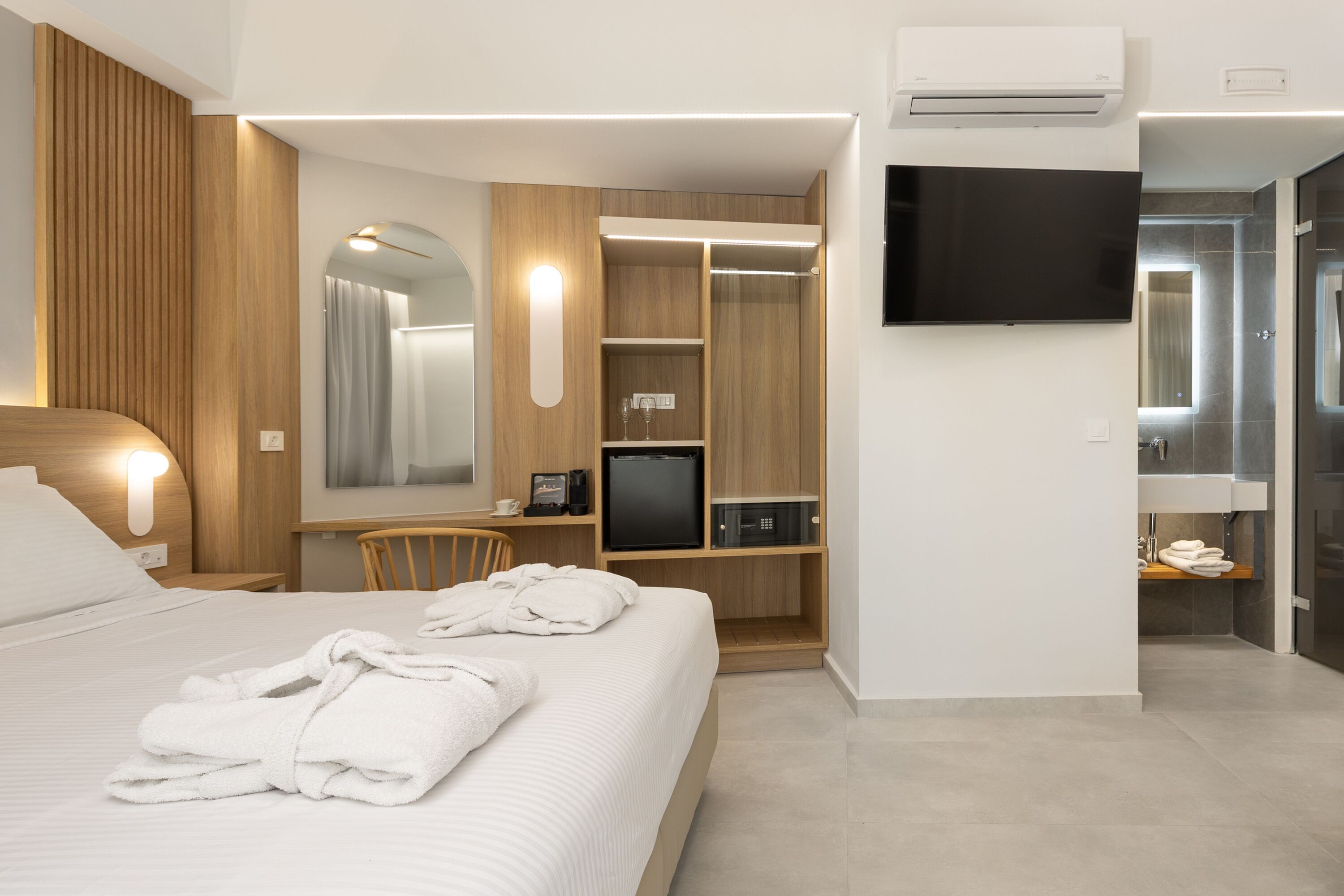 Epavli Grace Hotel