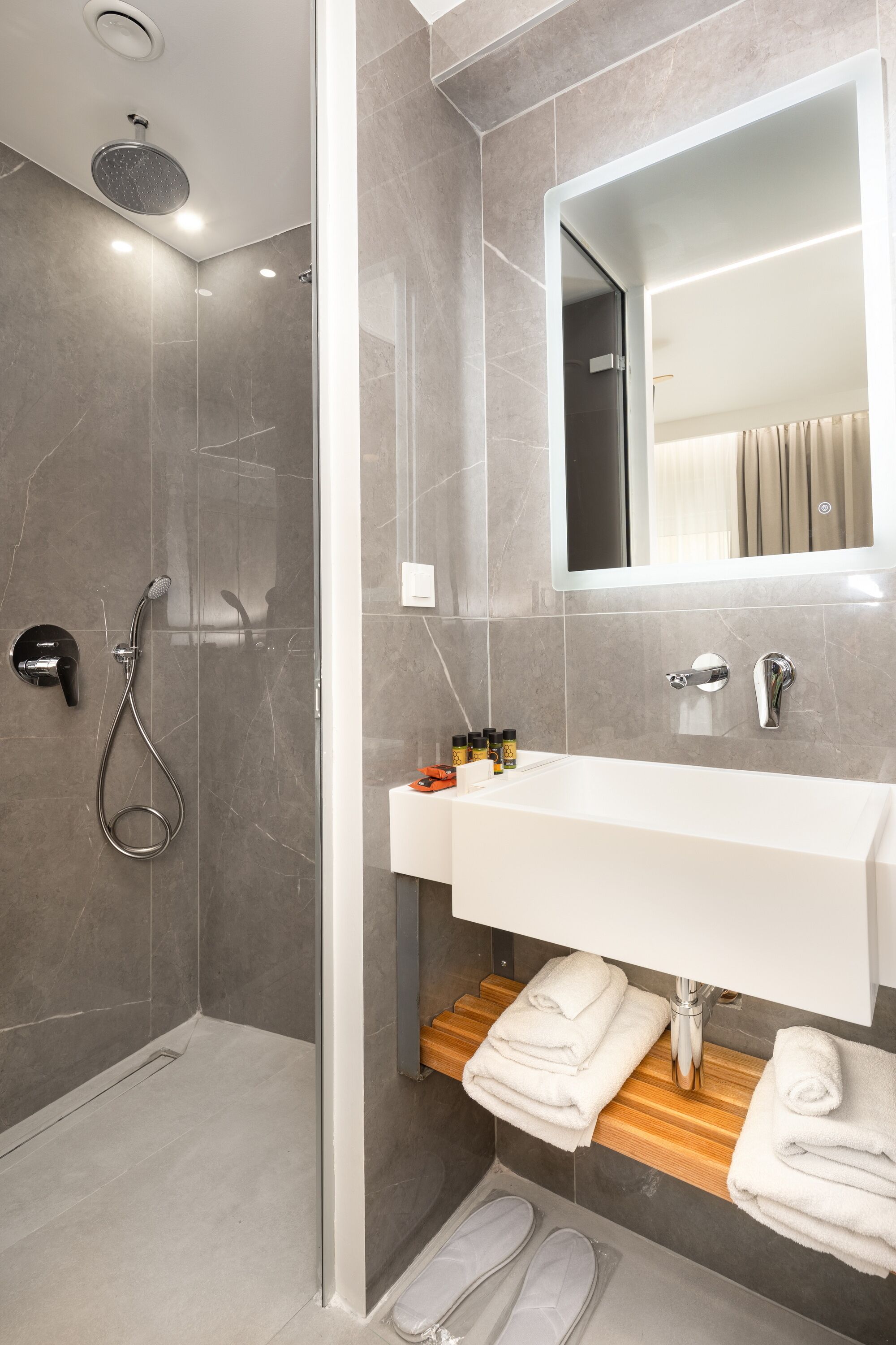 Epavli Grace Hotel