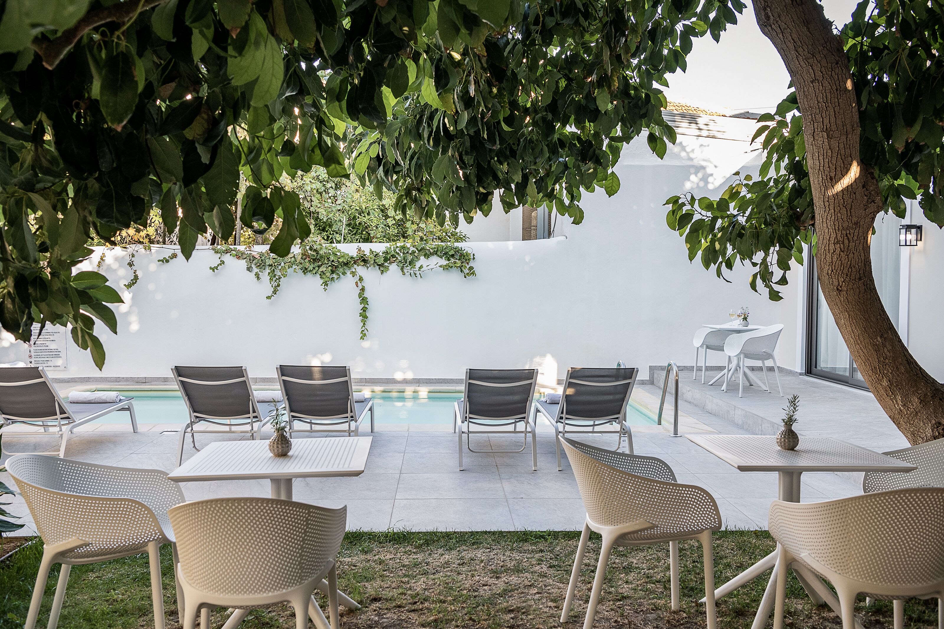 Epavli Boutique Hotel