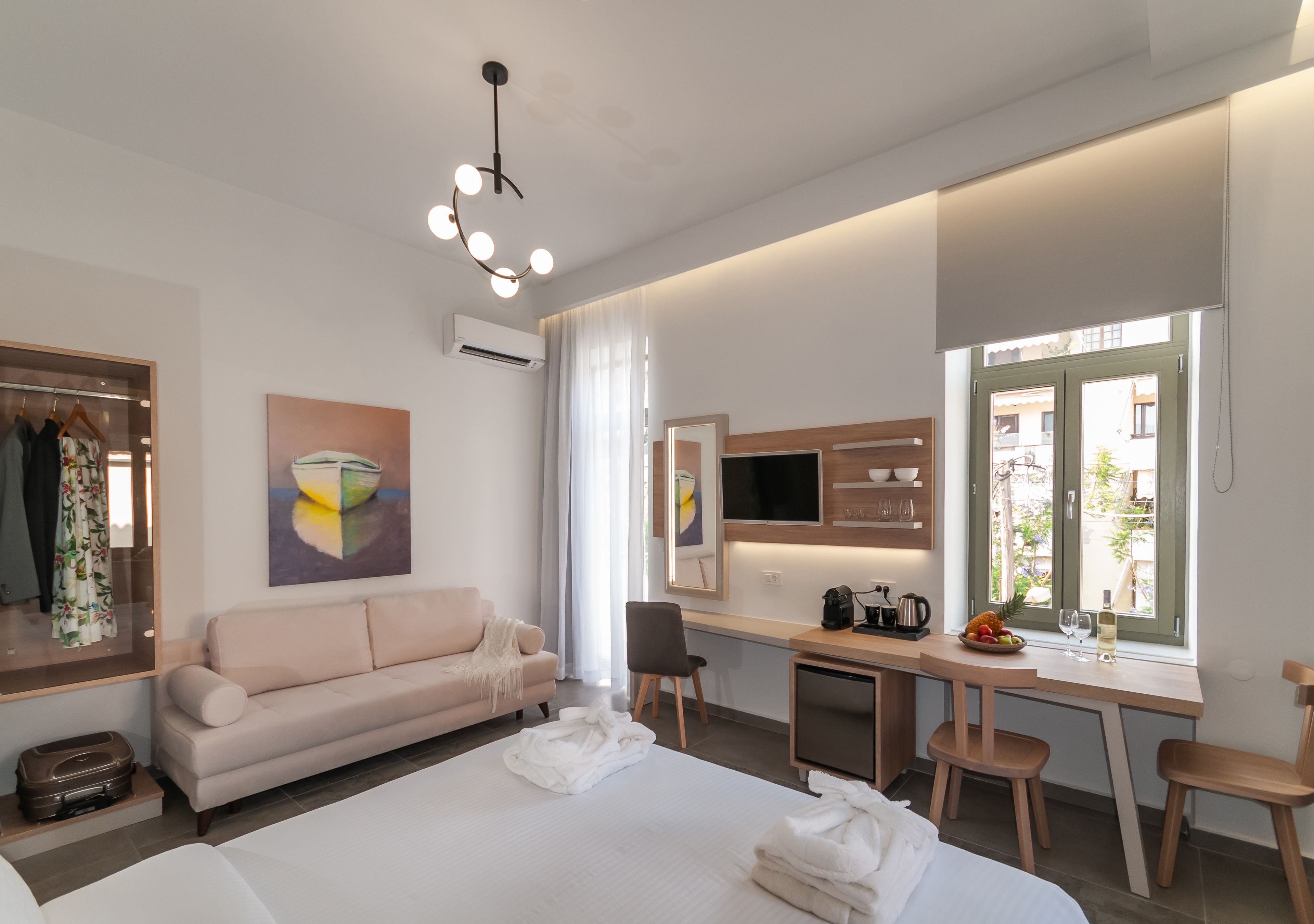 Epavli Boutique Hotel