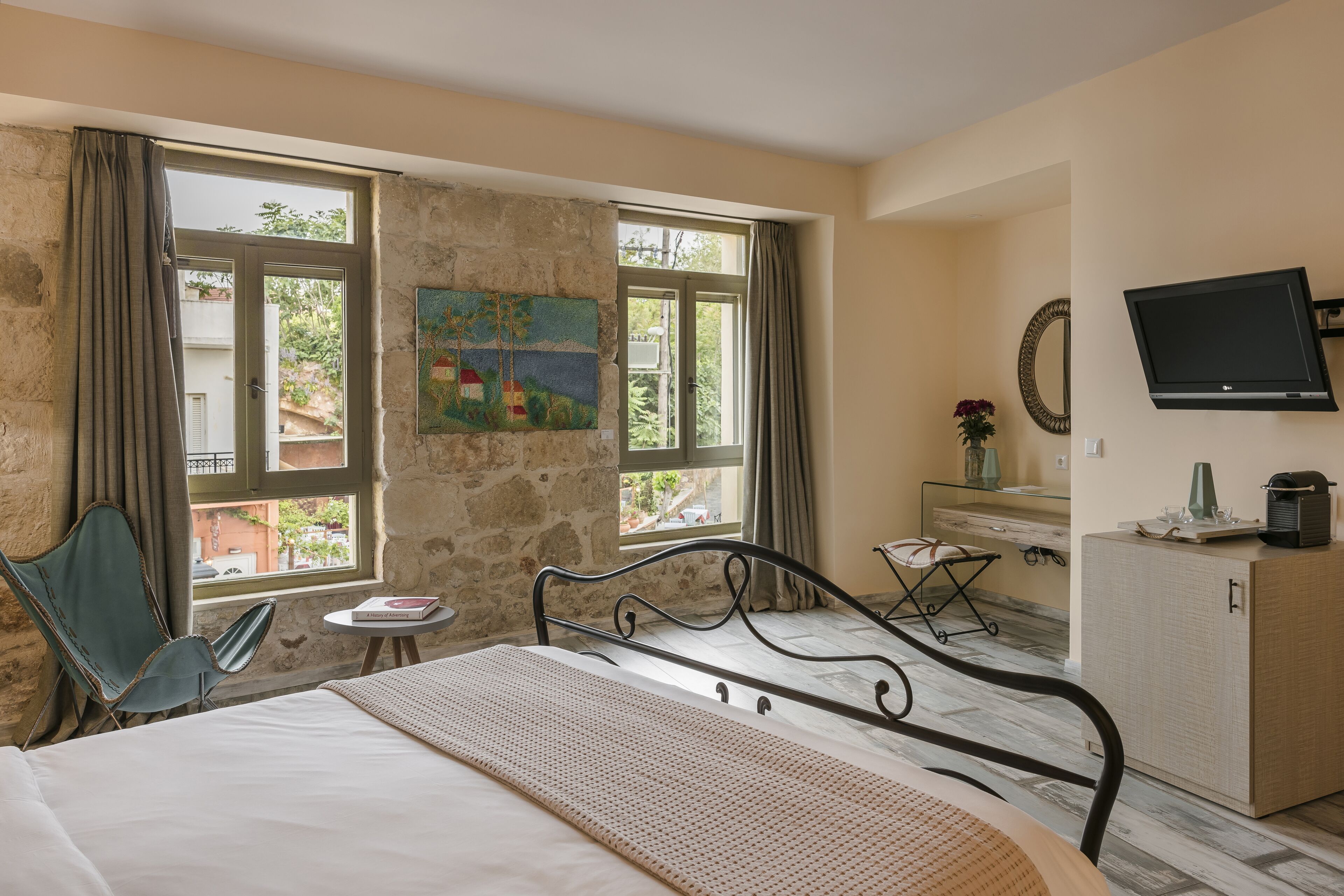 Fileas Art Hotel