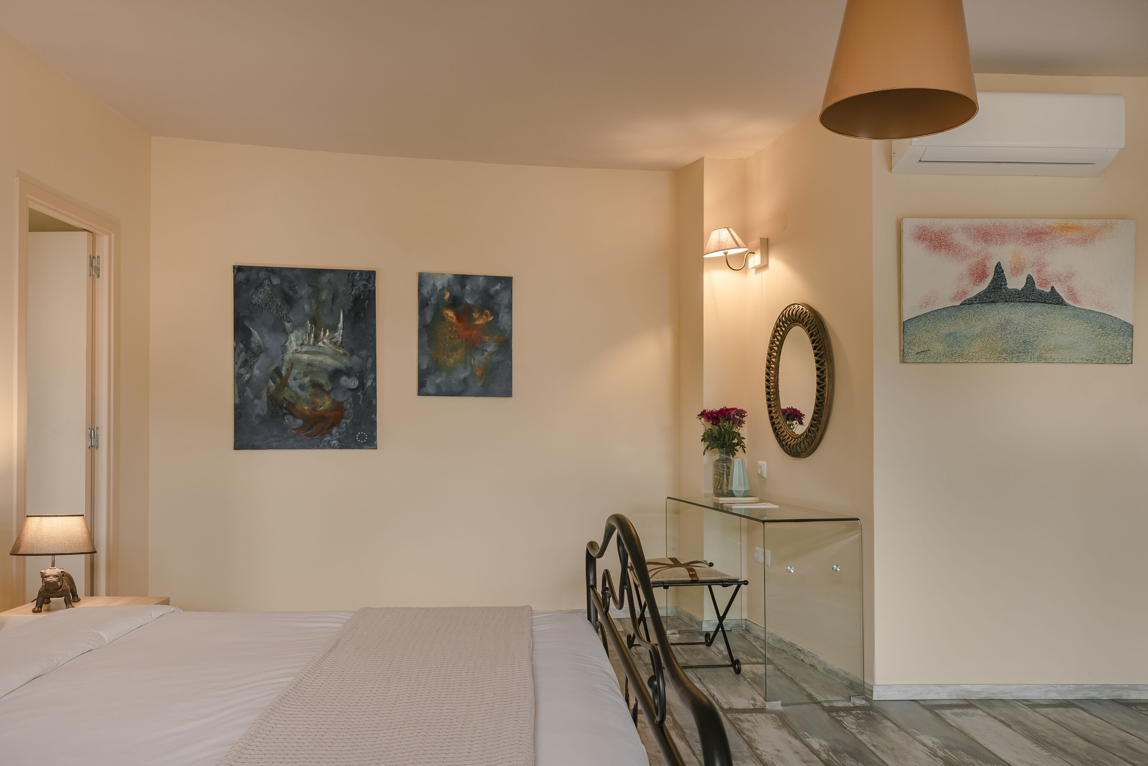 Fileas Art Hotel