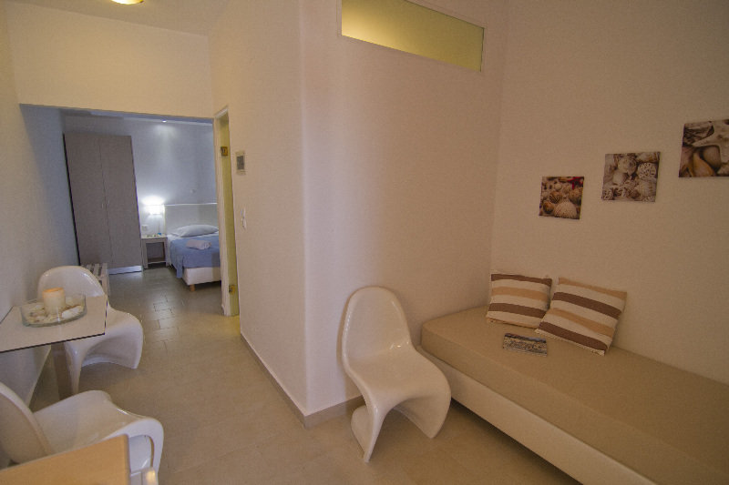 Frida Apartments