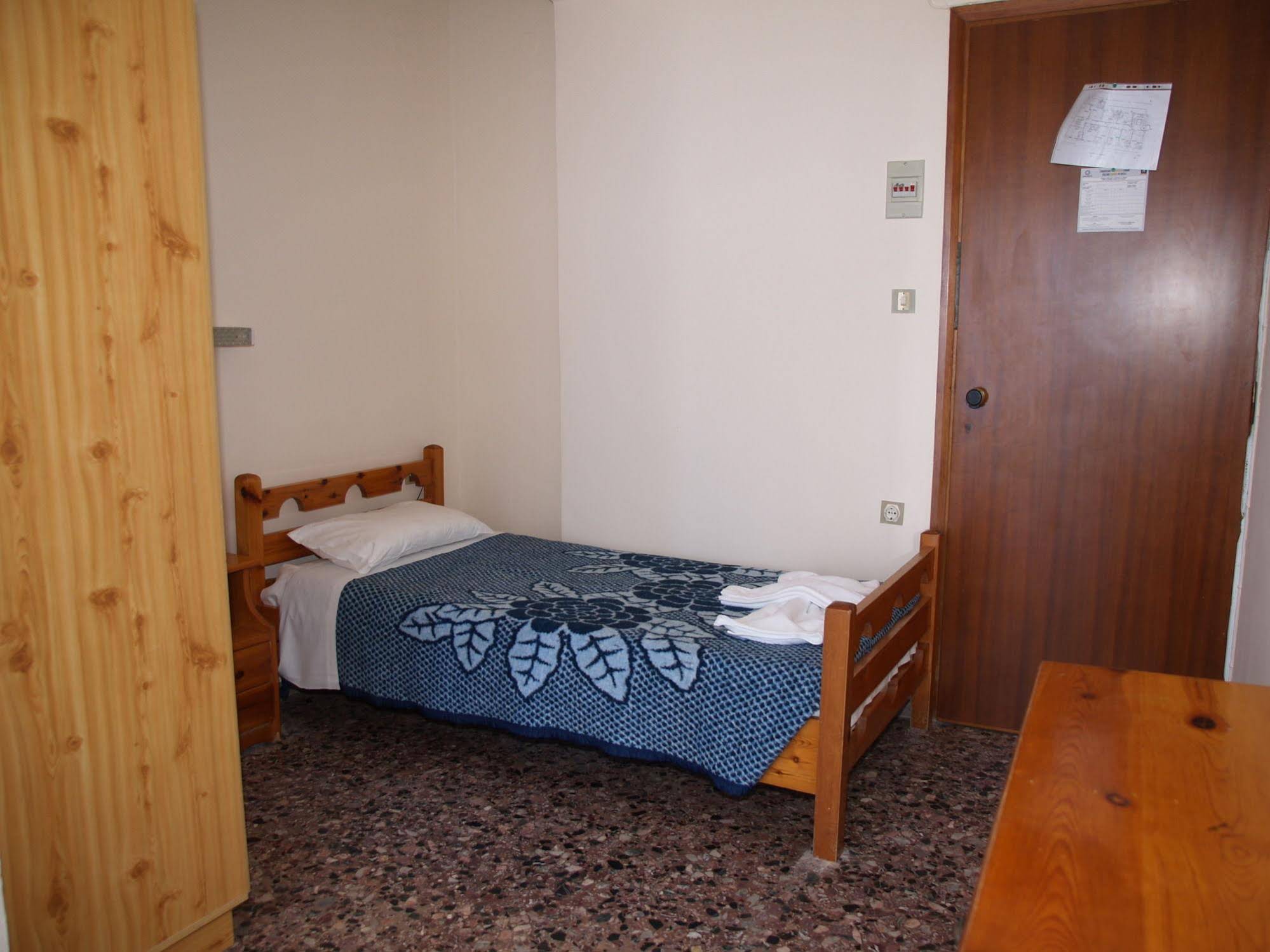 Frini Hotel