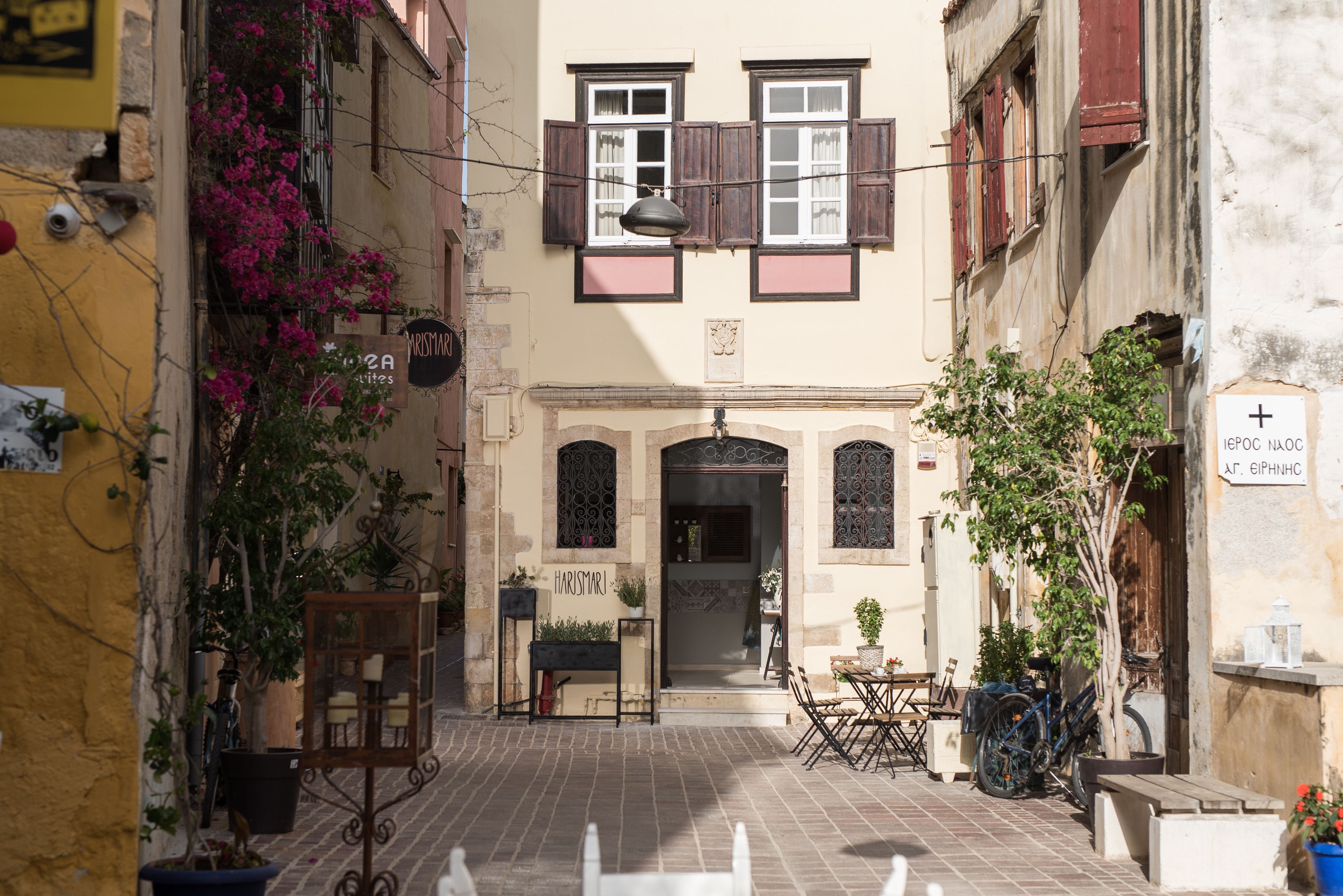 Harismari Cozy Hotel