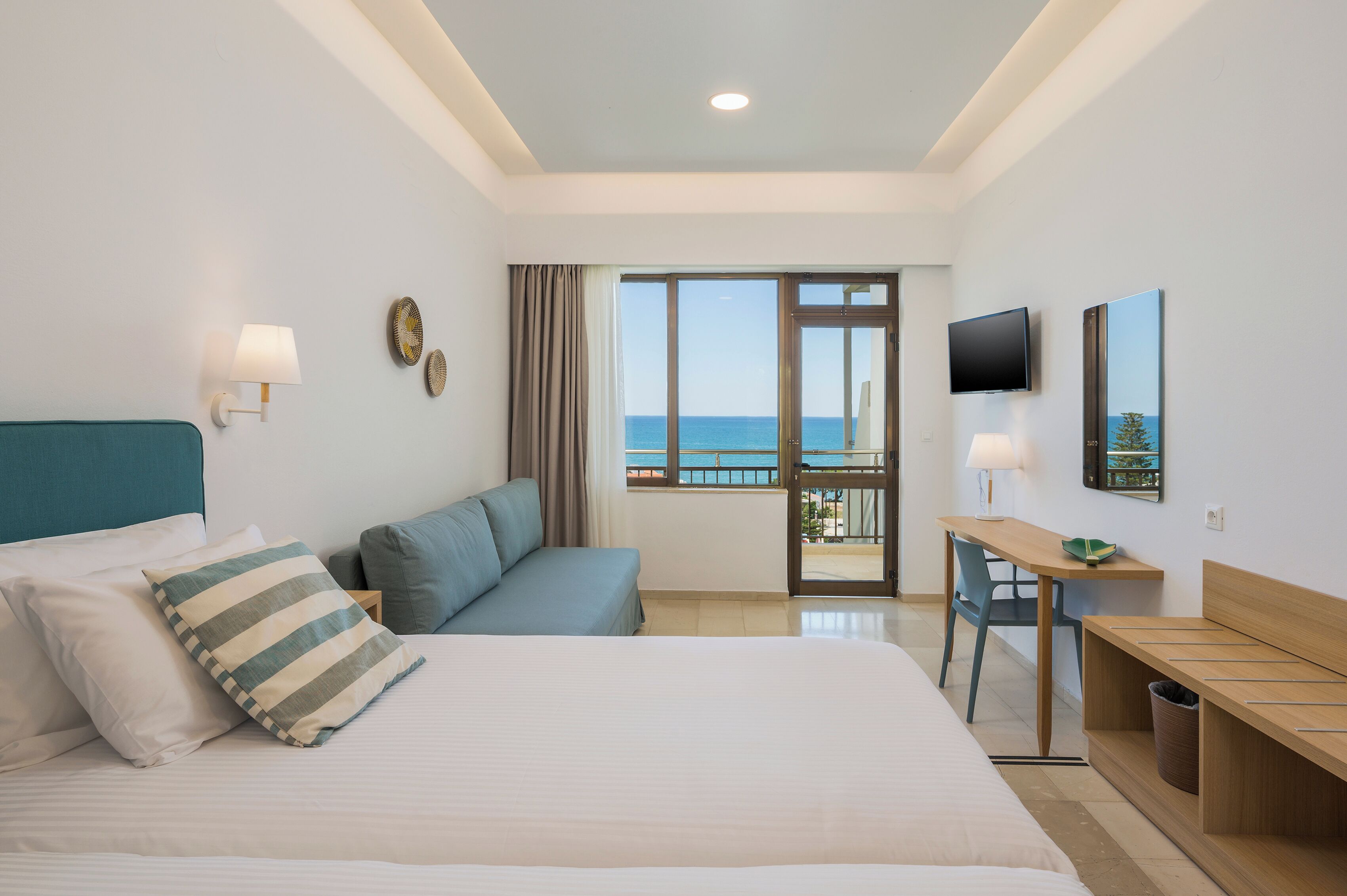 Hermes Sea View