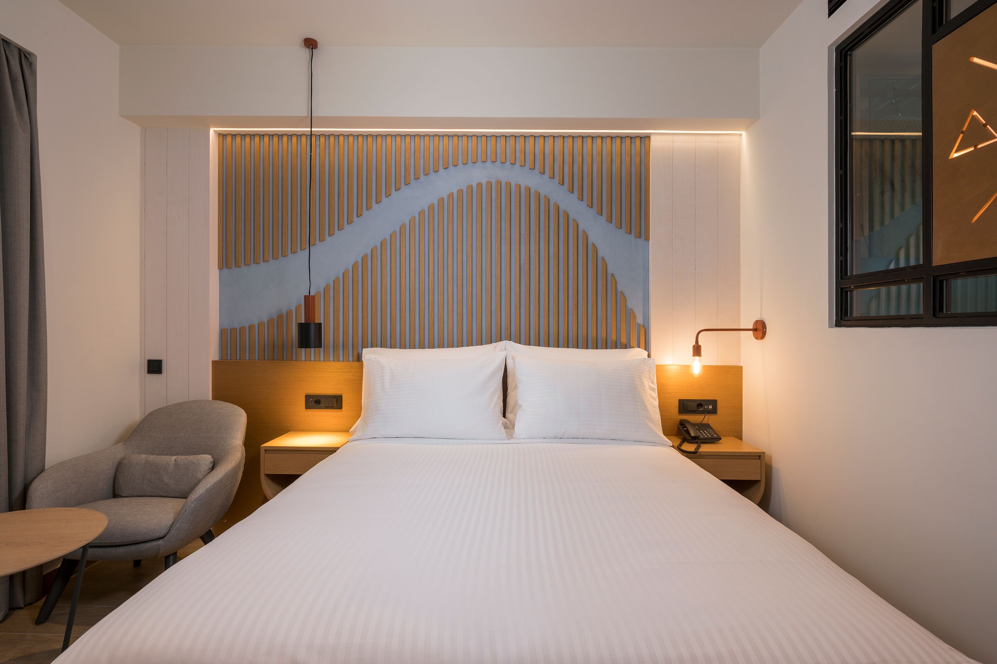 Hyperion City Hotel