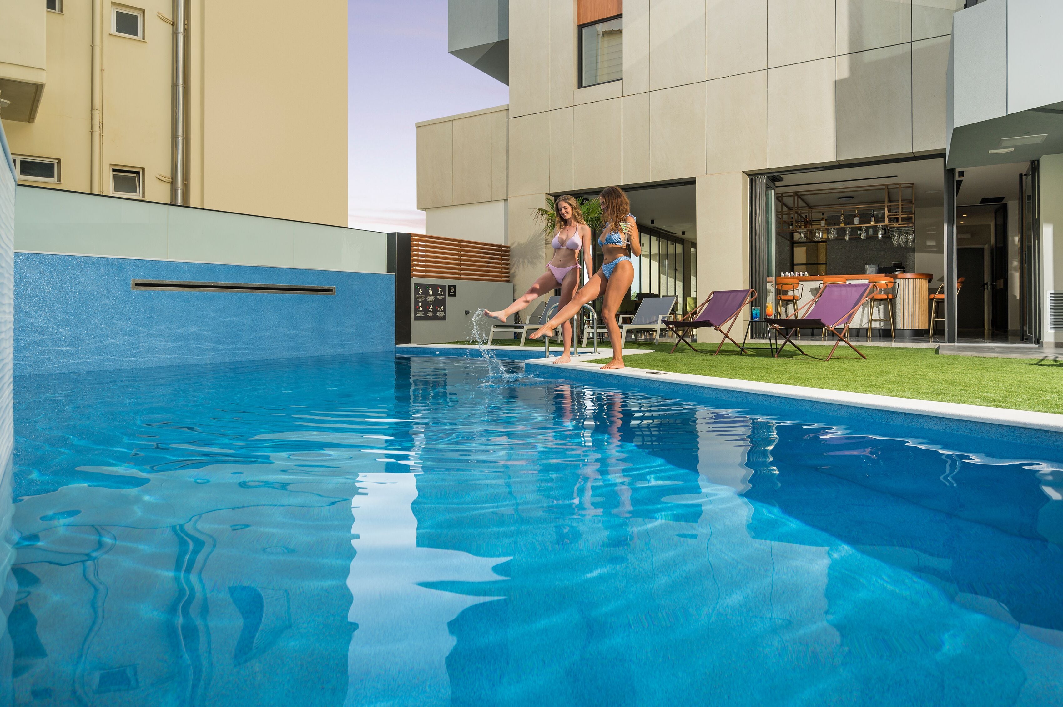 Hyperion City Hotel