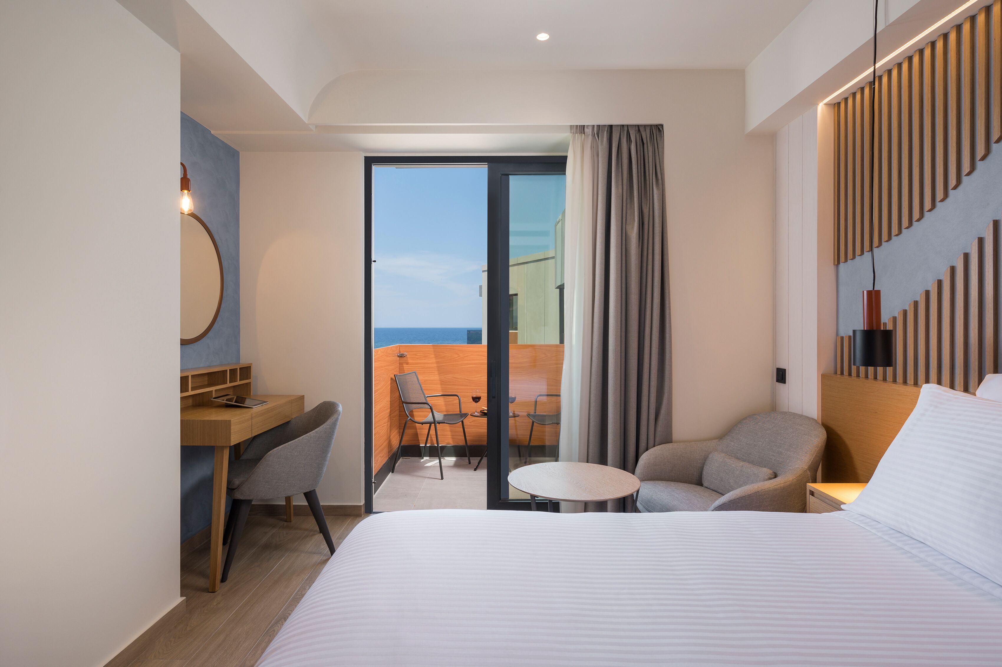 Hyperion City Hotel