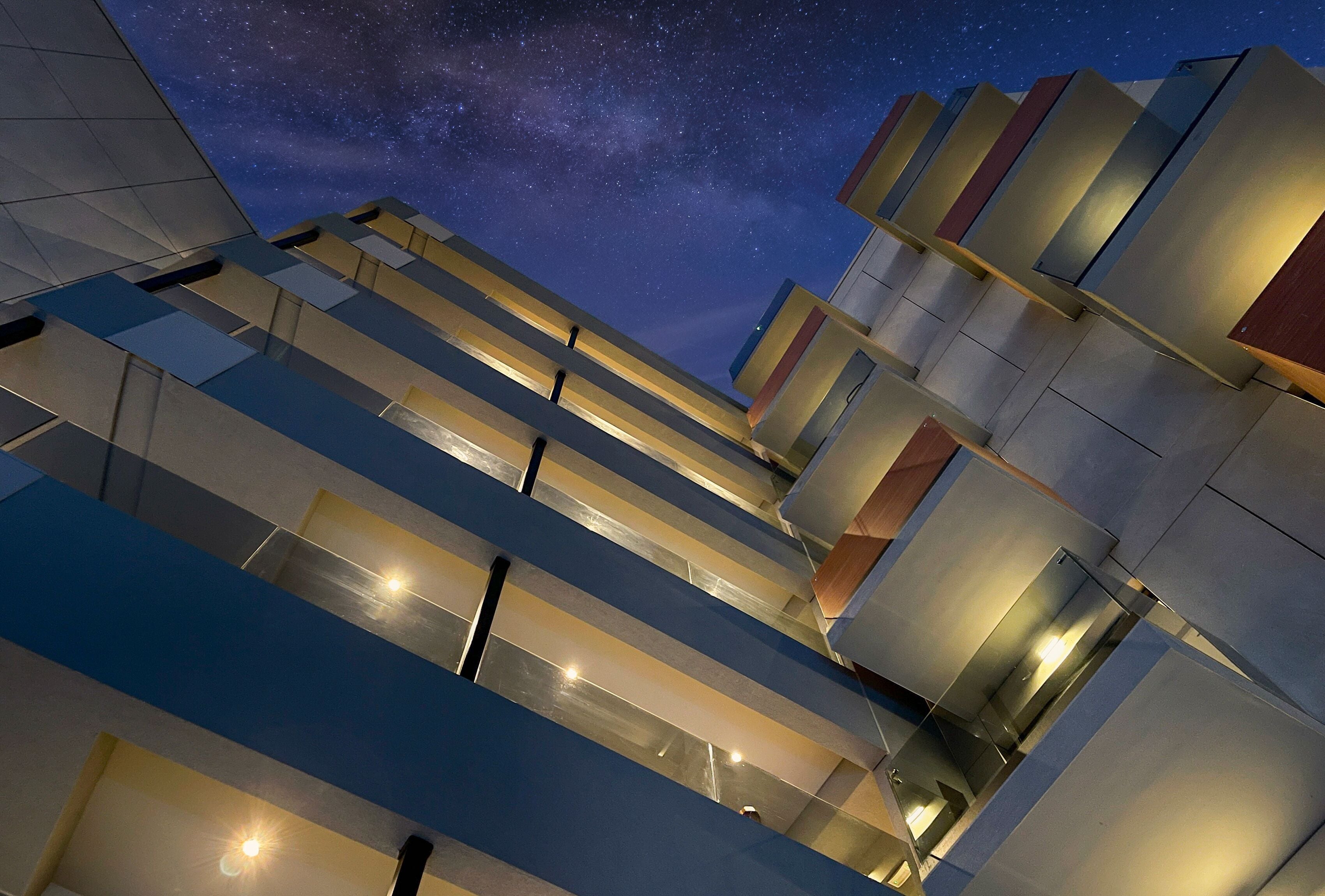 Hyperion City Hotel
