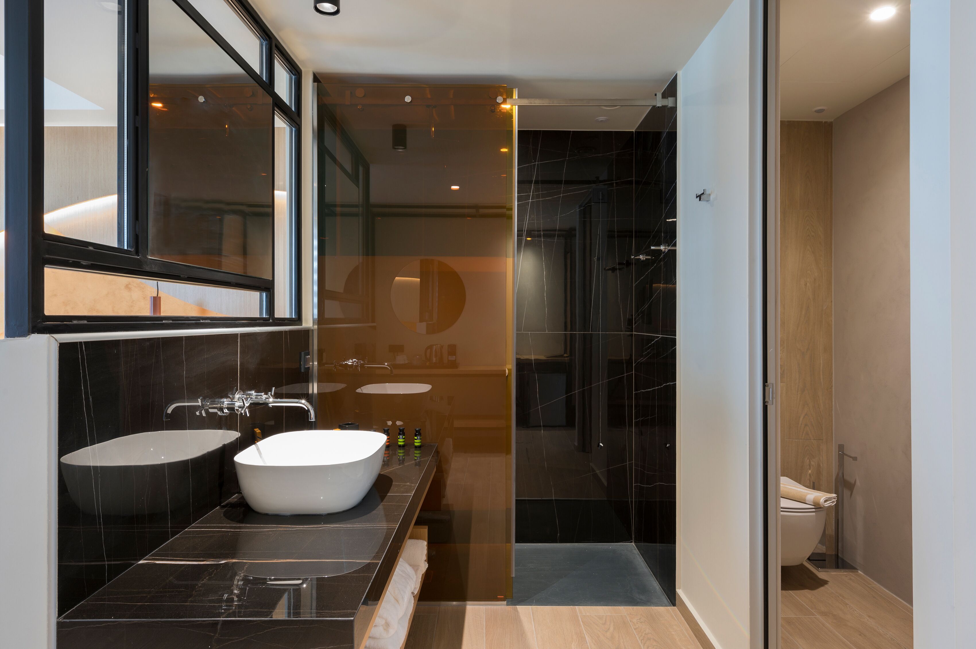 Hyperion City Hotel
