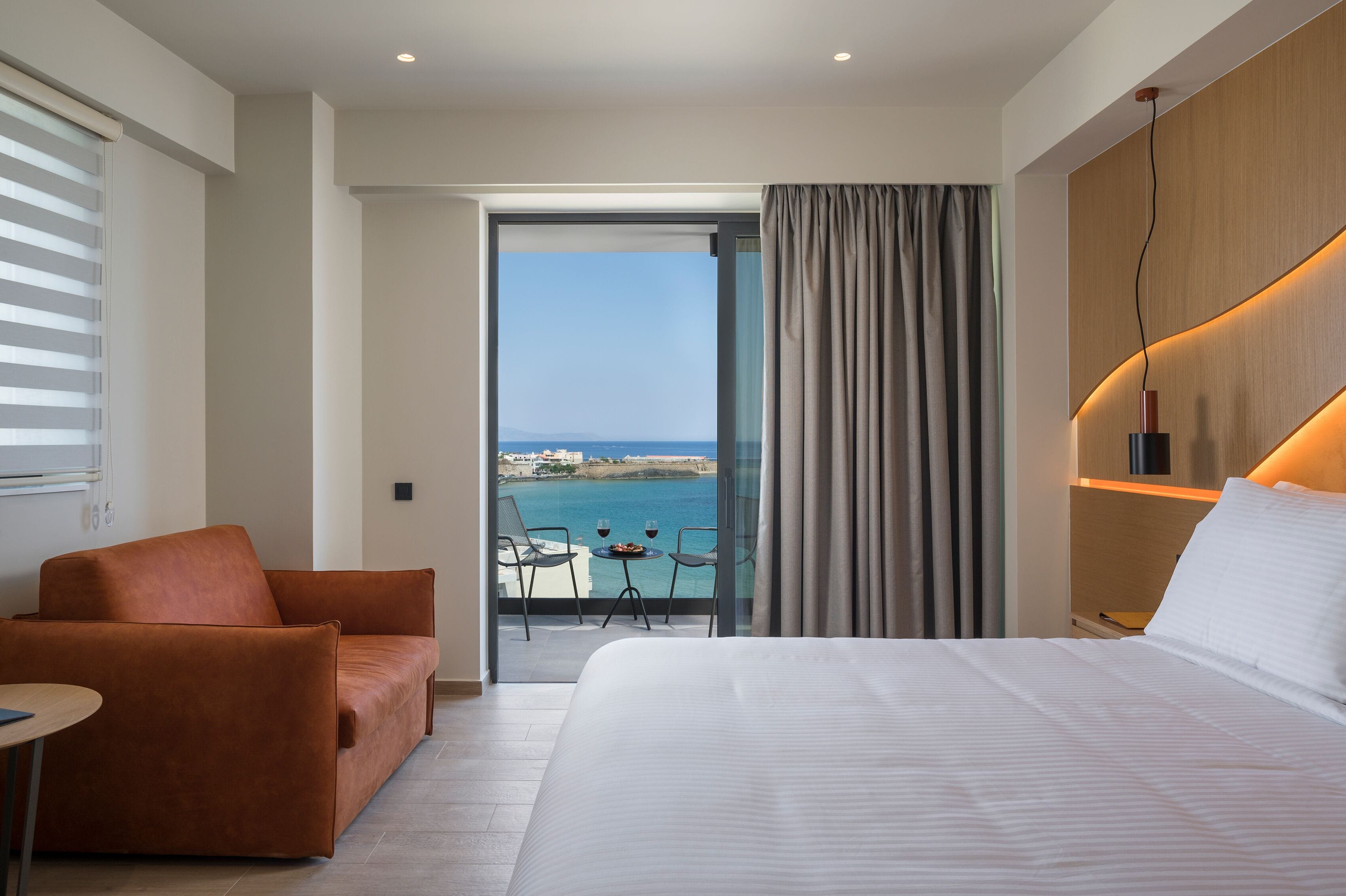Hyperion City Hotel