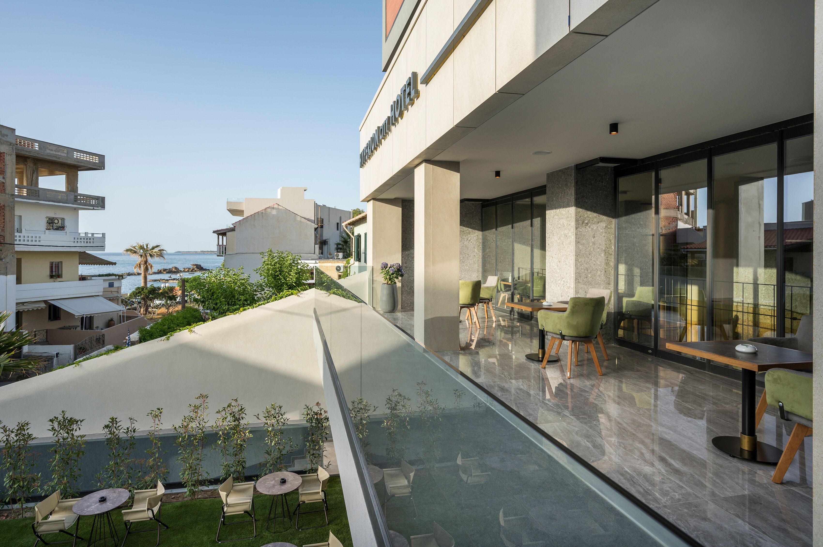 Hyperion City Hotel