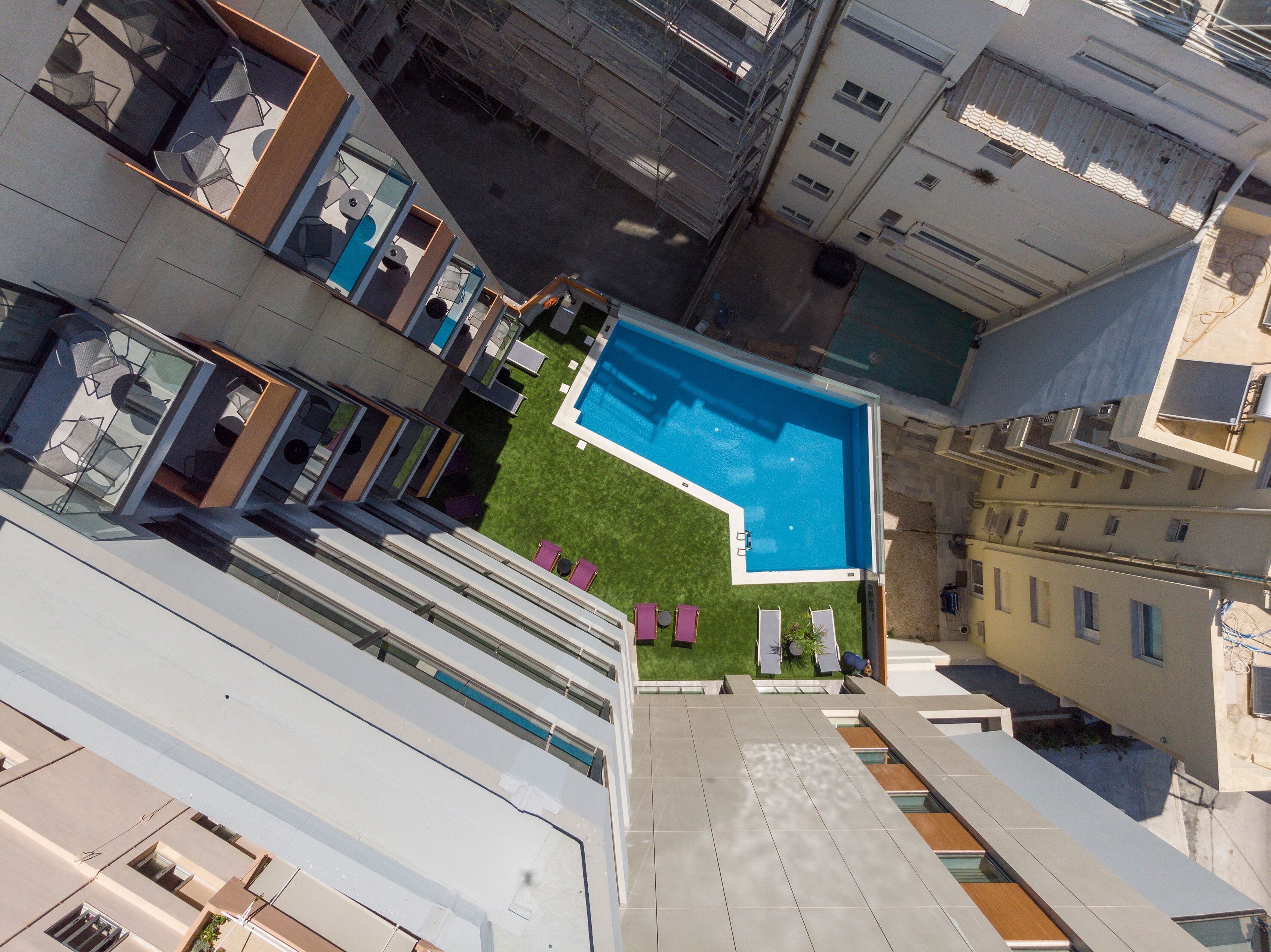 Hyperion City Hotel