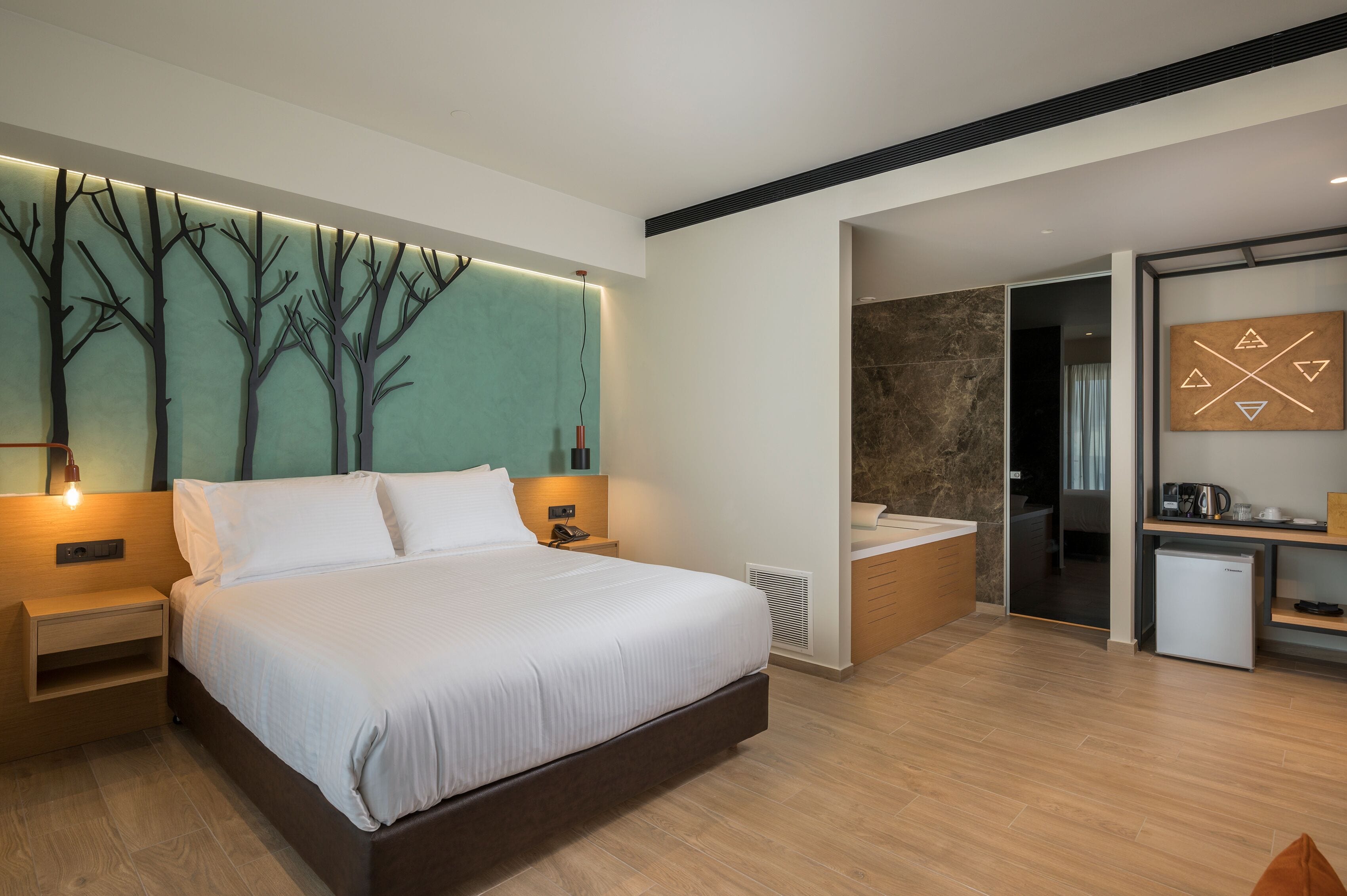 Hyperion City Hotel