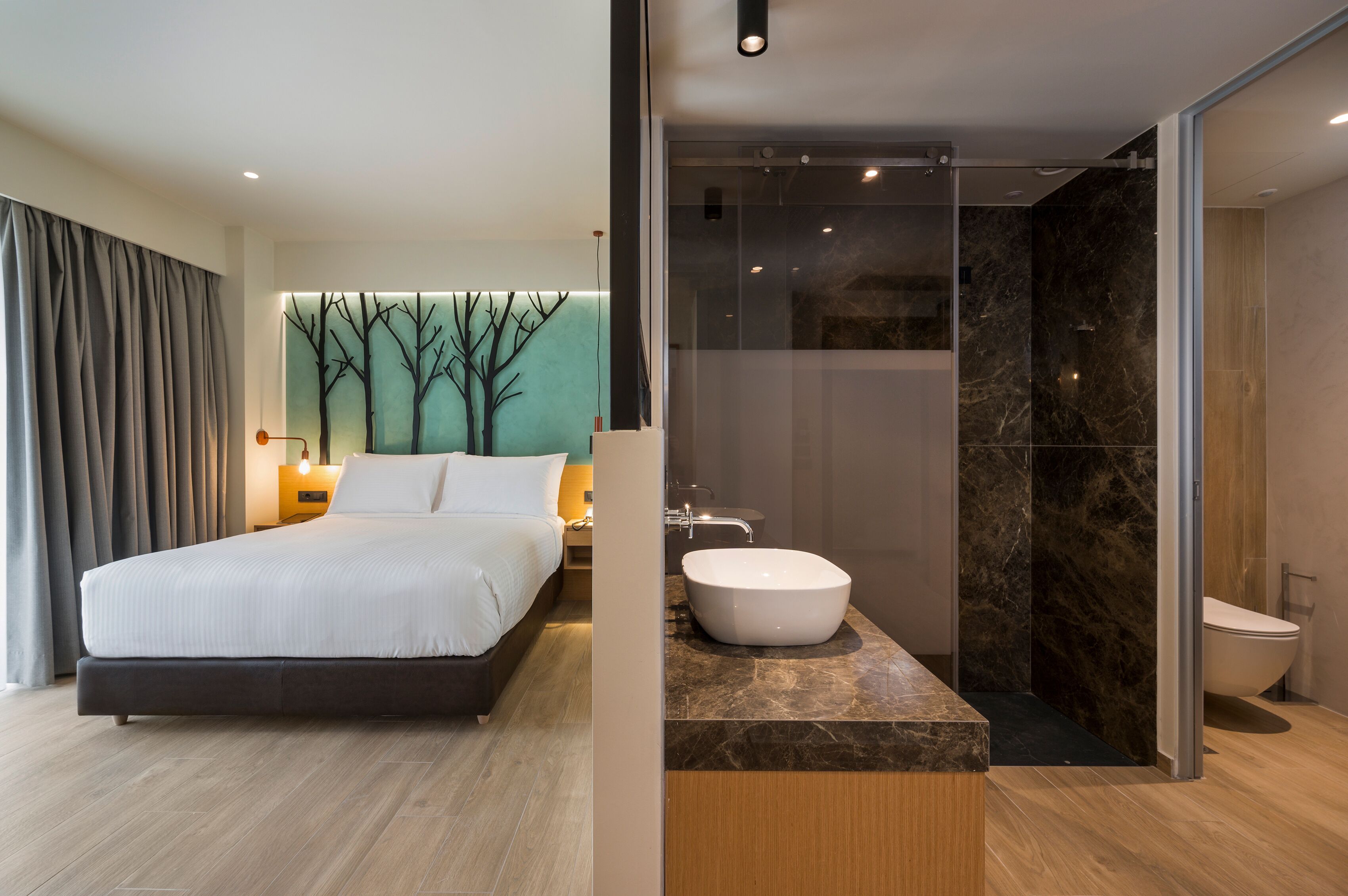 Hyperion City Hotel