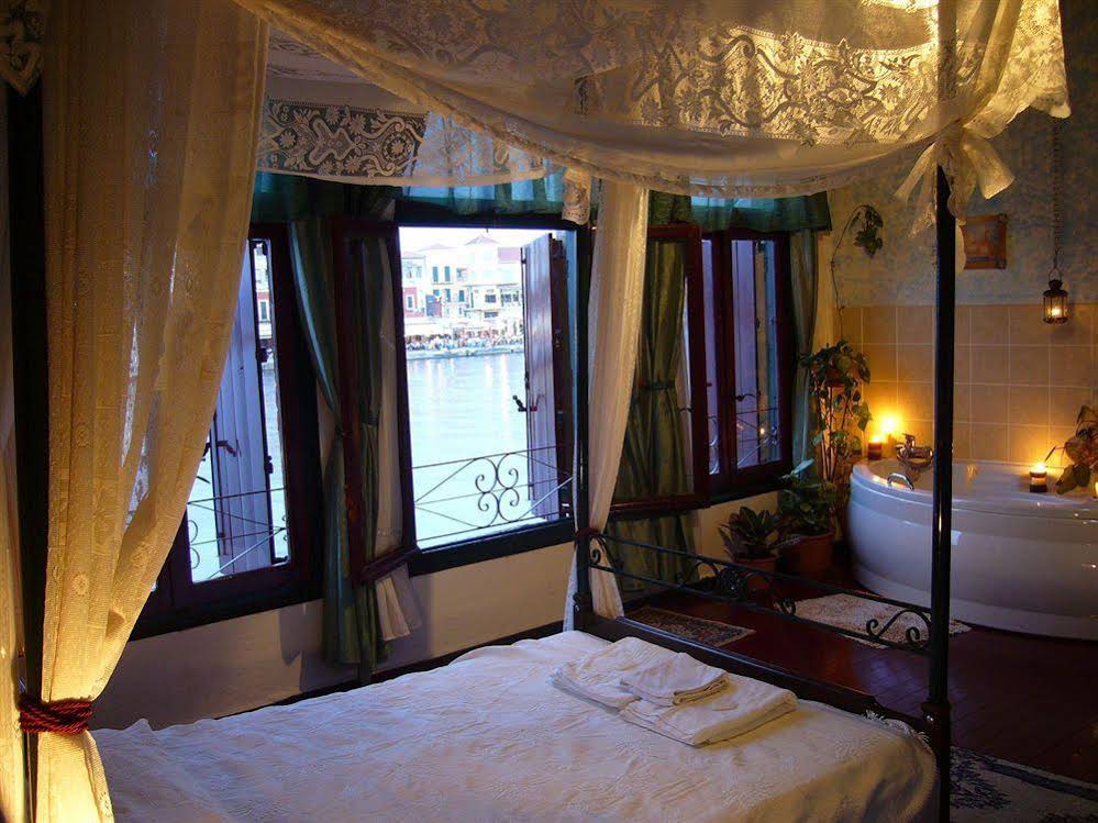 Ifigenia Rooms Studios & Suites