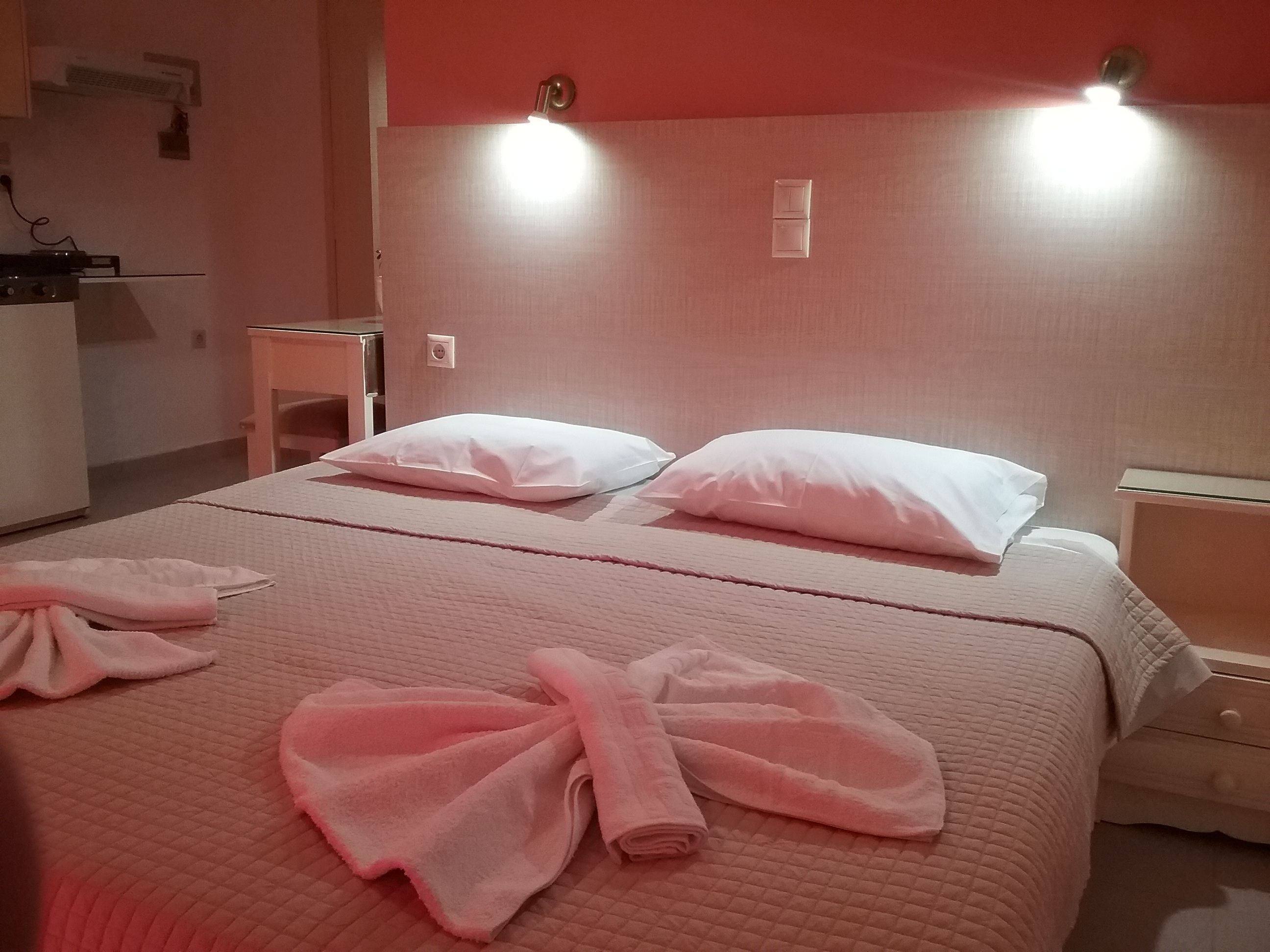 Ilona Hotel Apartments