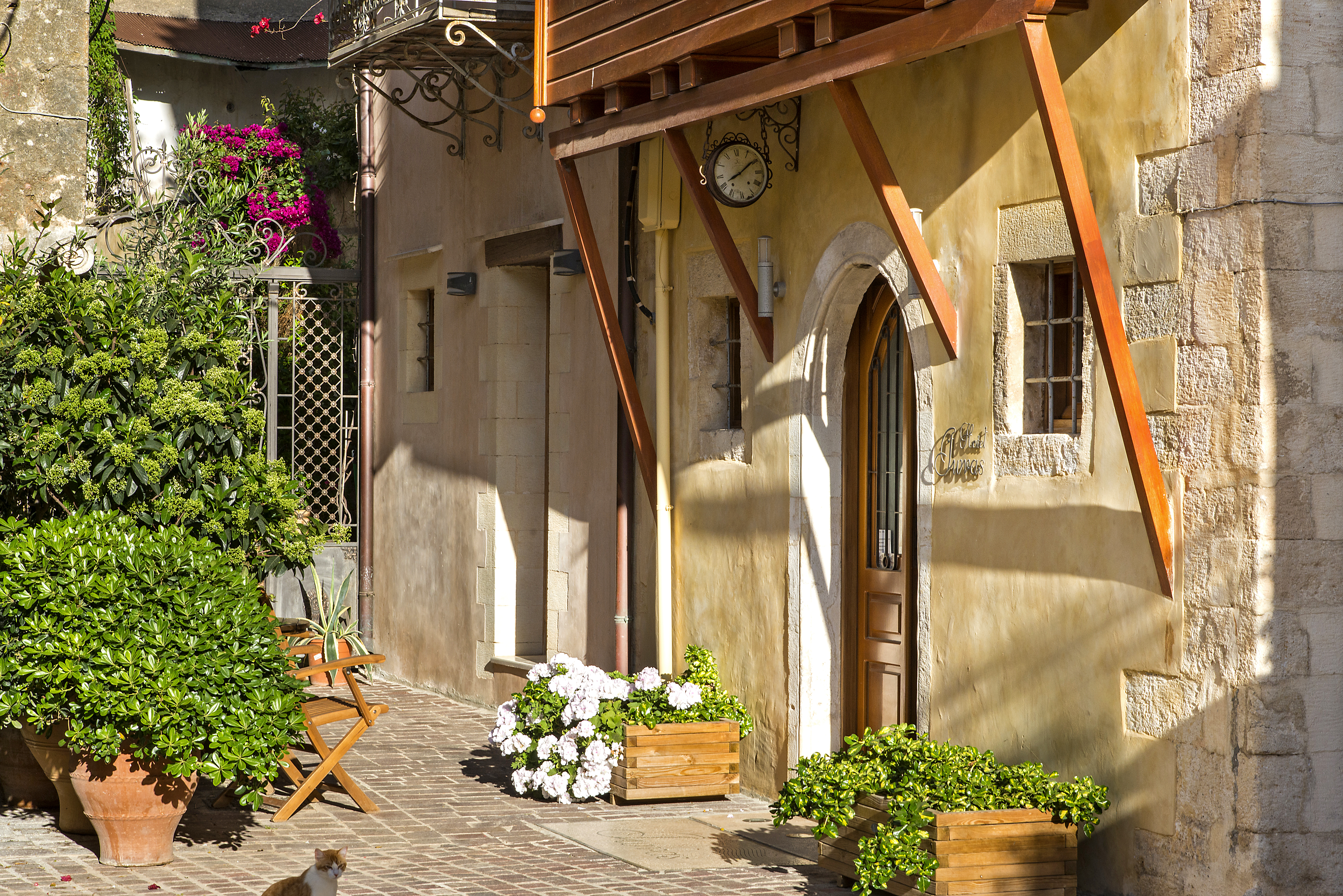 Ionas Boutique Hotel