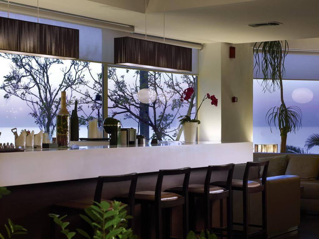 Irida Hotel