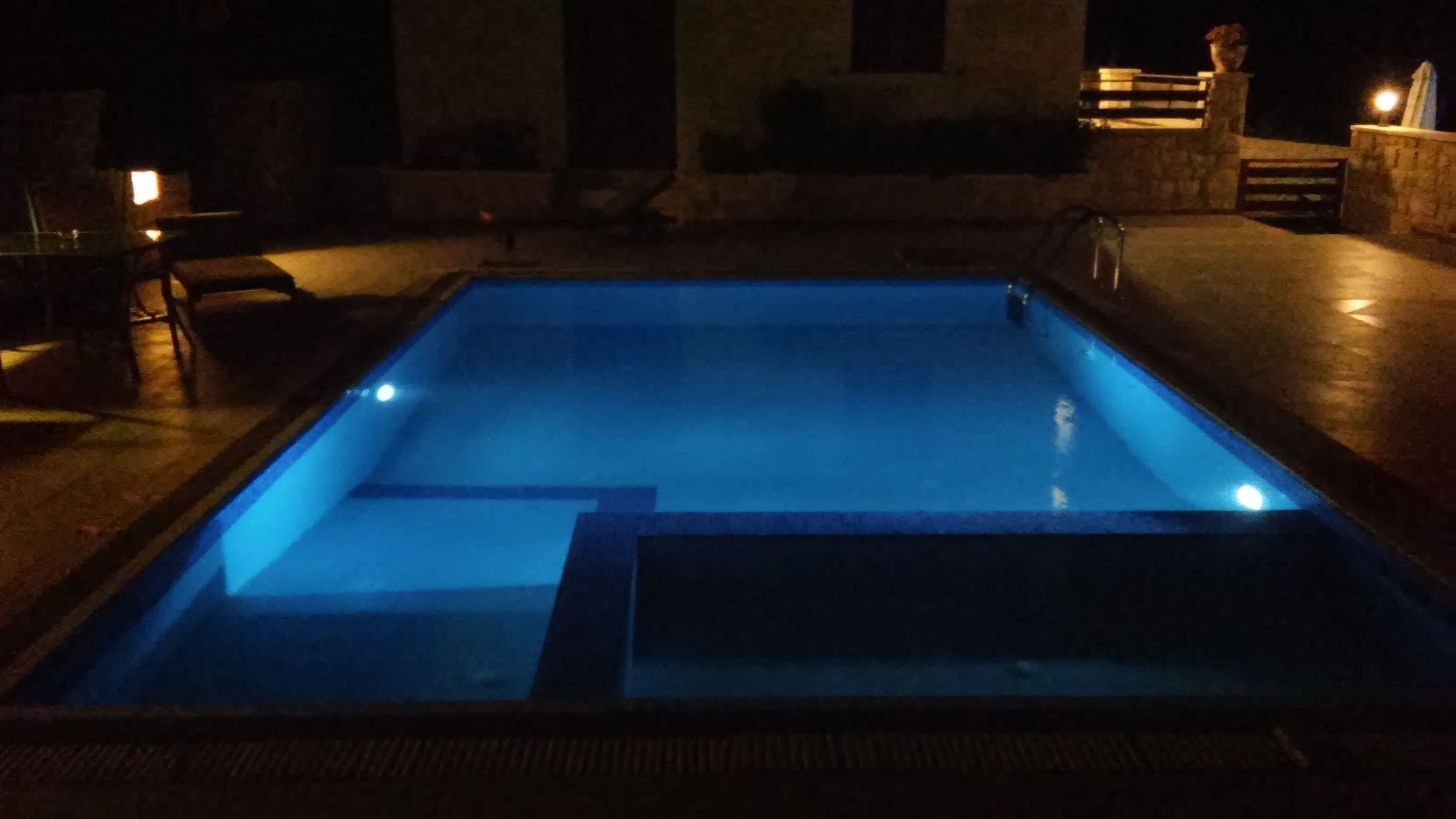 Lake Villas