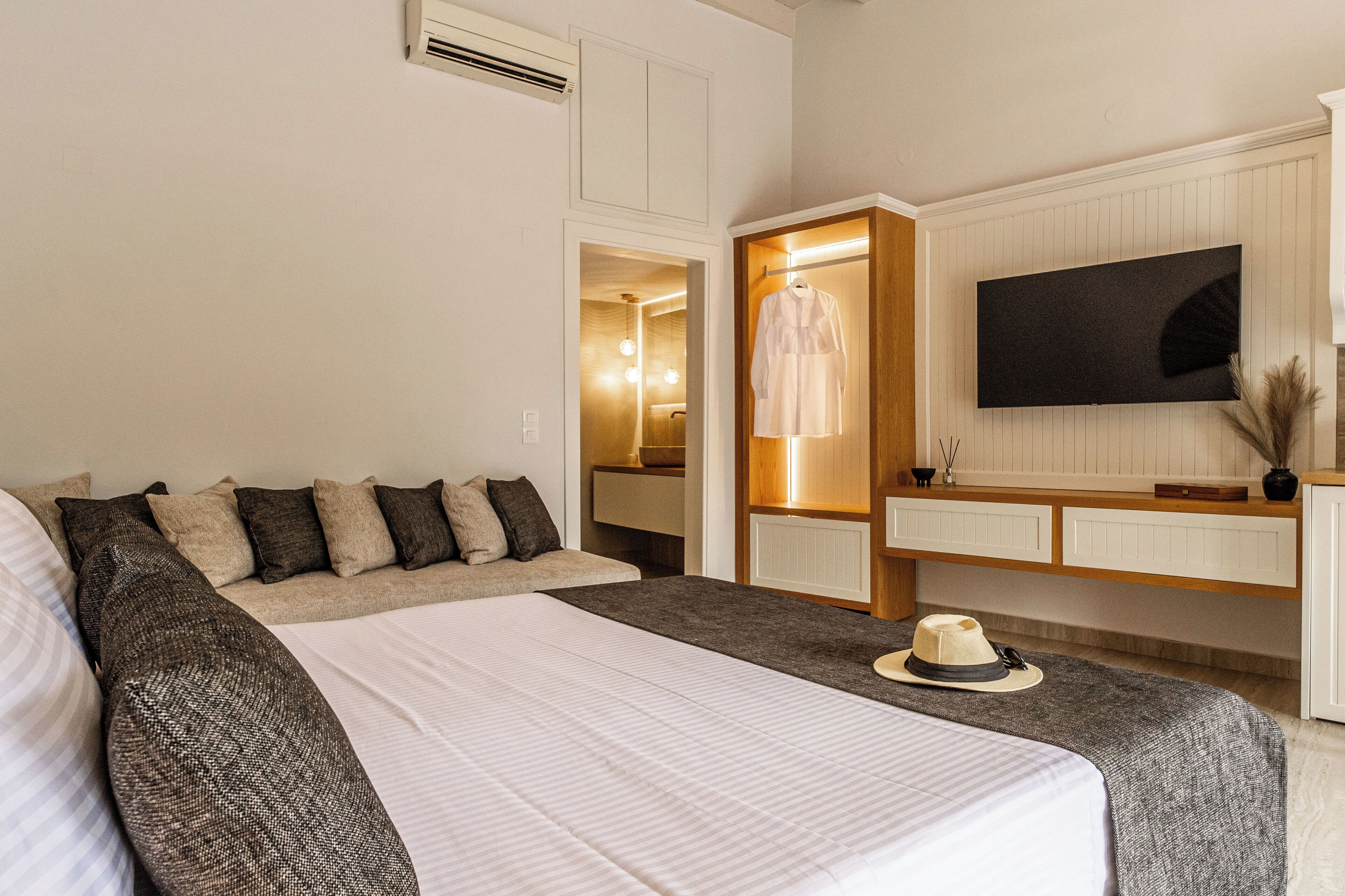 Lithinon Luxury Suites