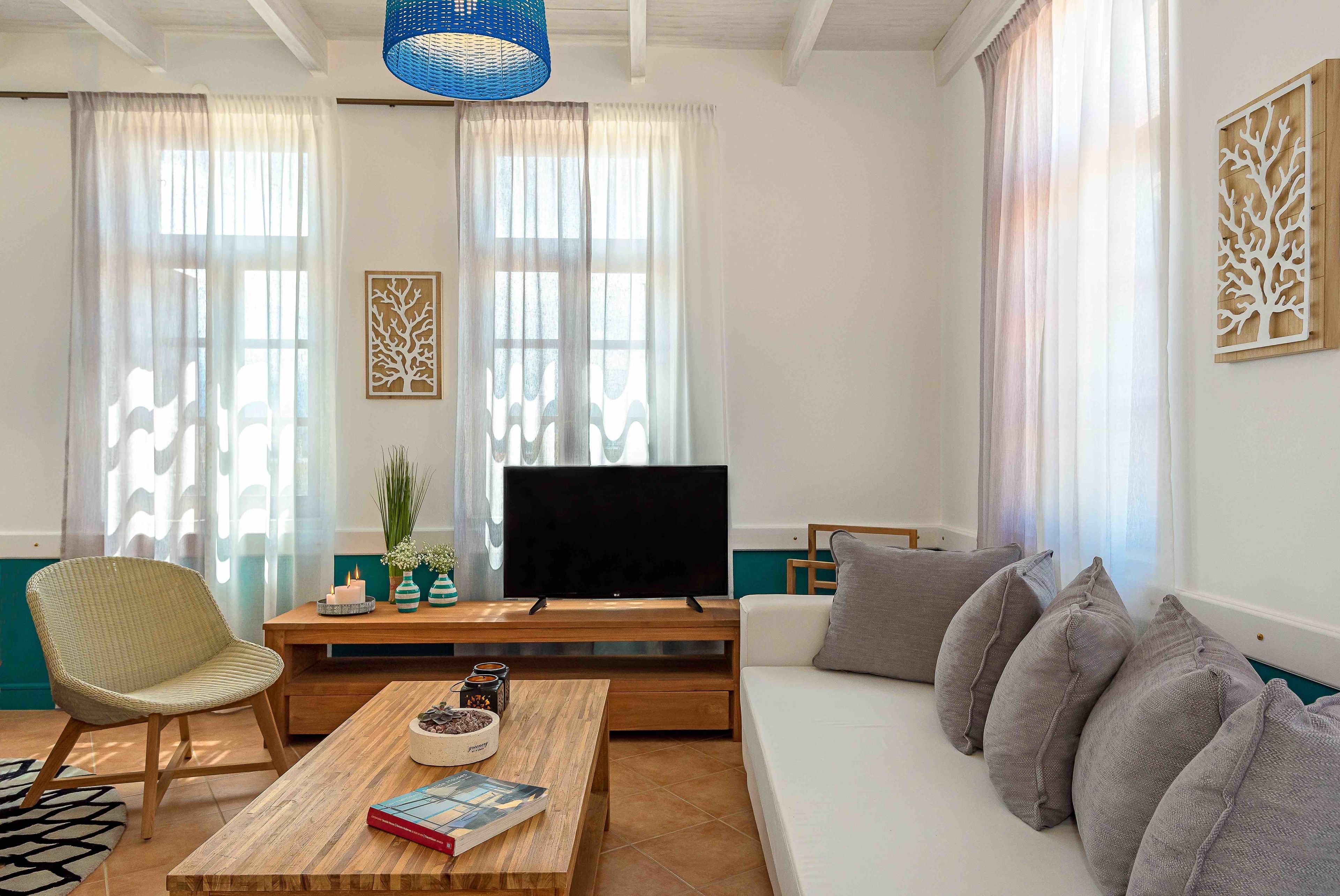 Lithinon Luxury Suites