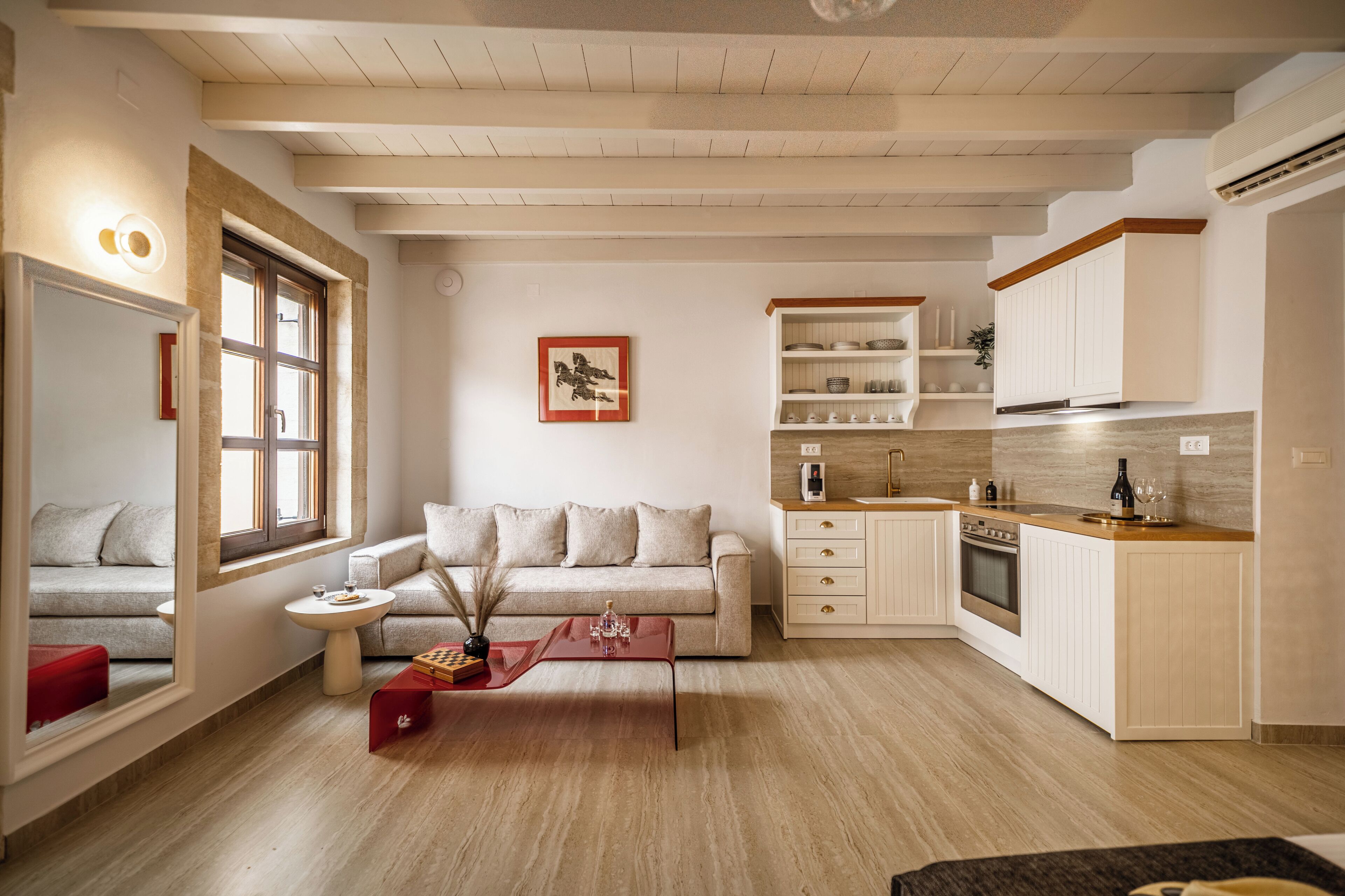 Lithinon Luxury Suites