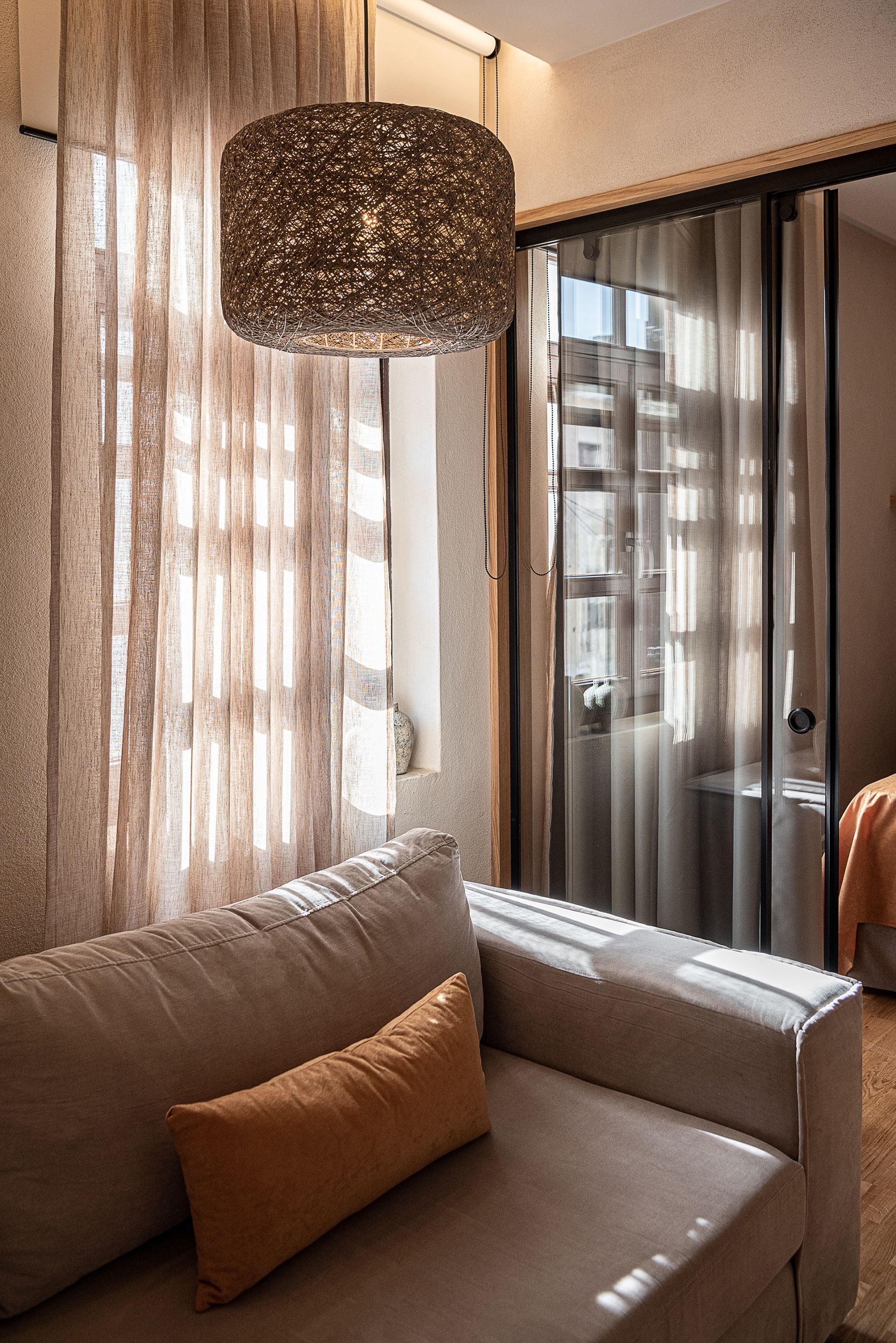 Lithinon Luxury Suites