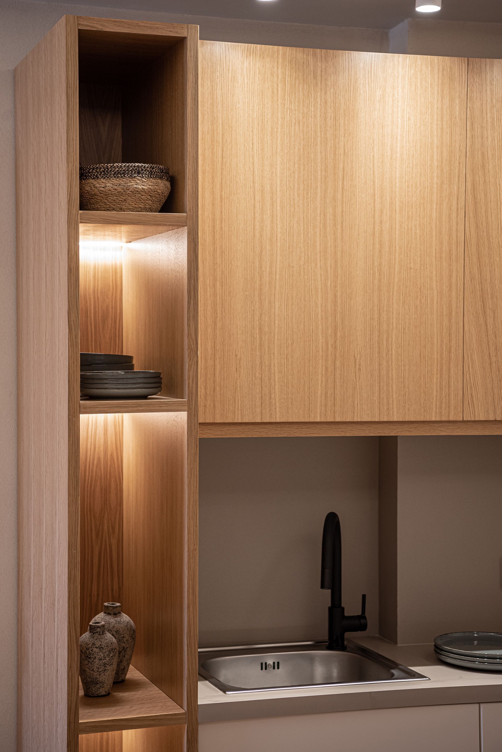 Lithinon Luxury Suites
