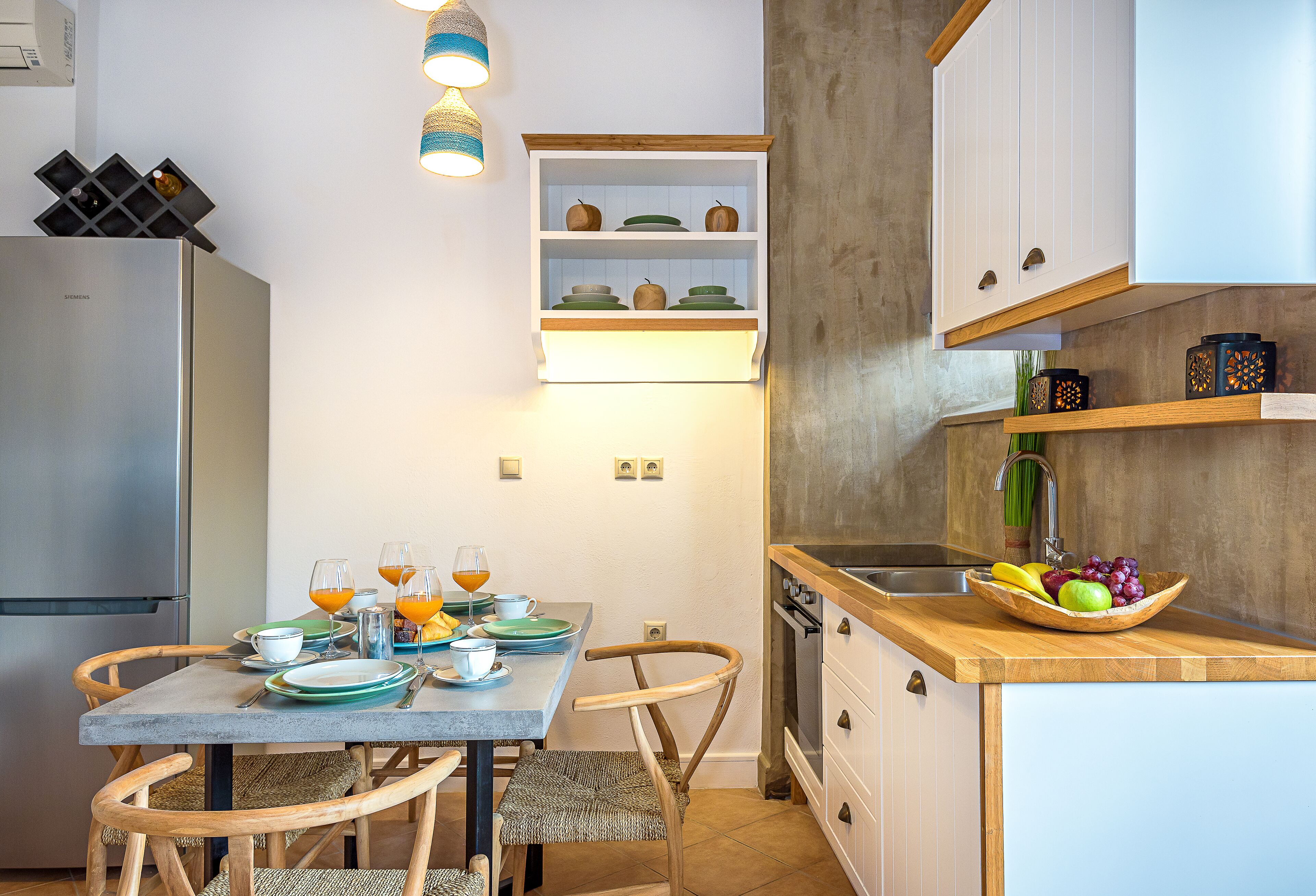 Lithinon Luxury Suites