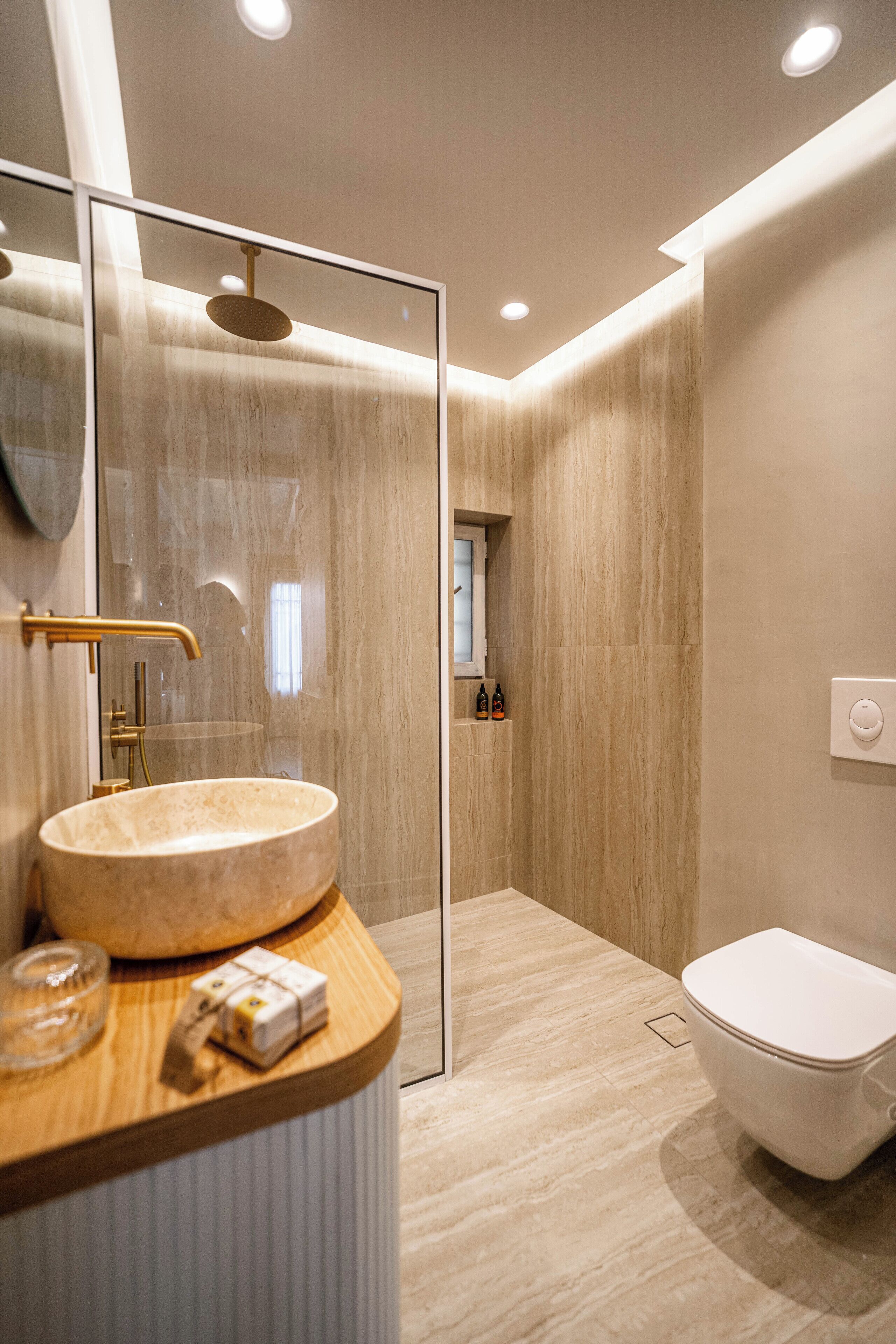Lithinon Luxury Suites
