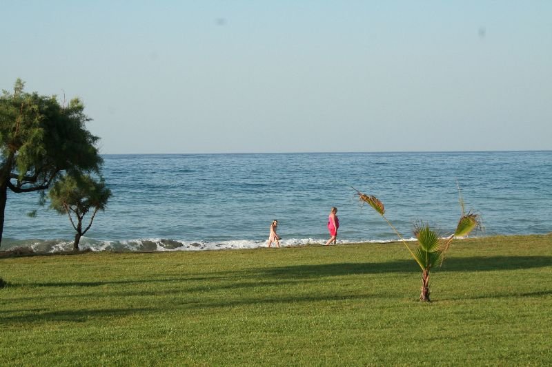 Mike Hotel & Apartments