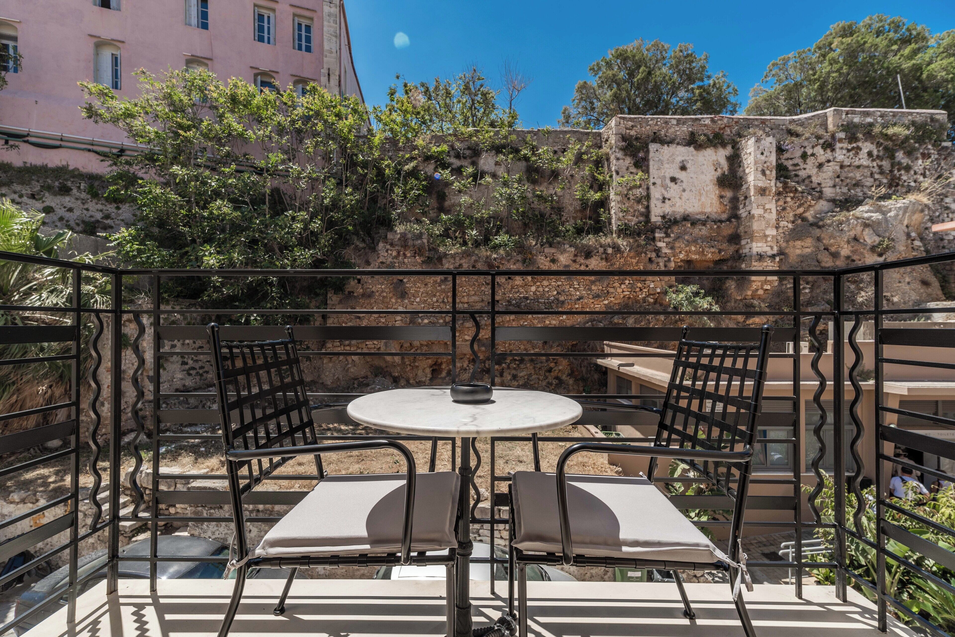 MiraVita Boutique Hotel