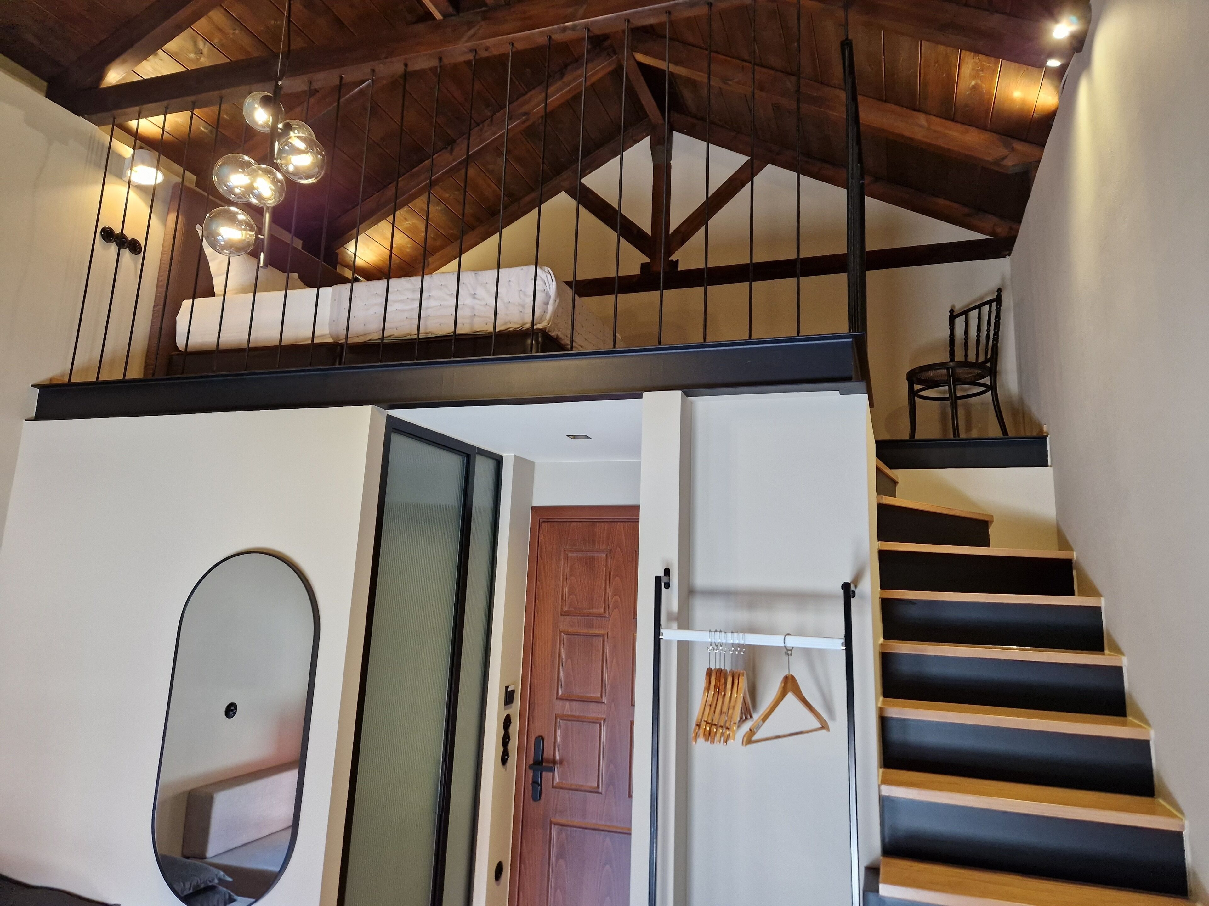 Mosaic Venetian Harbour Suites