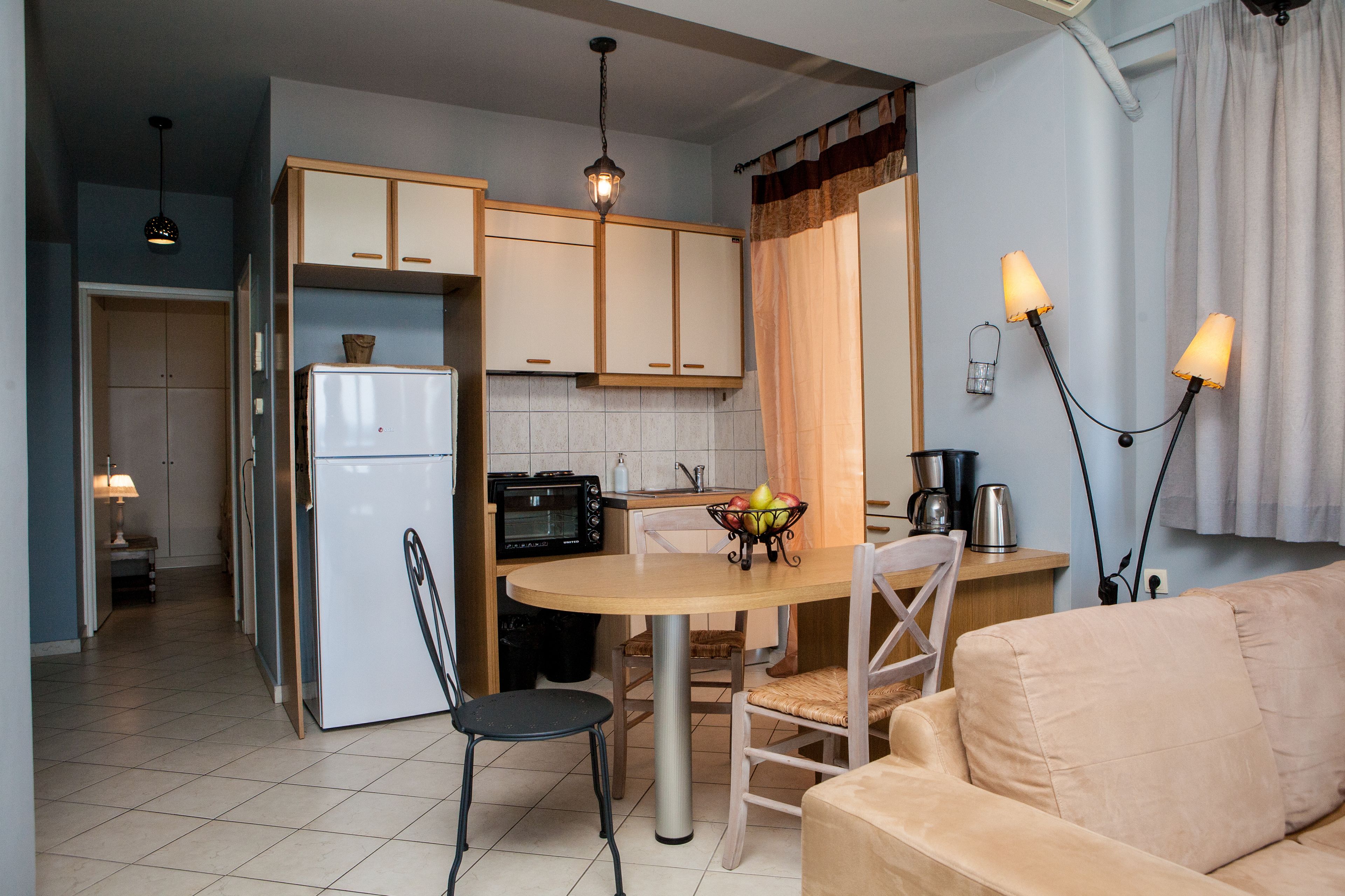 Nais Apartments & Studios