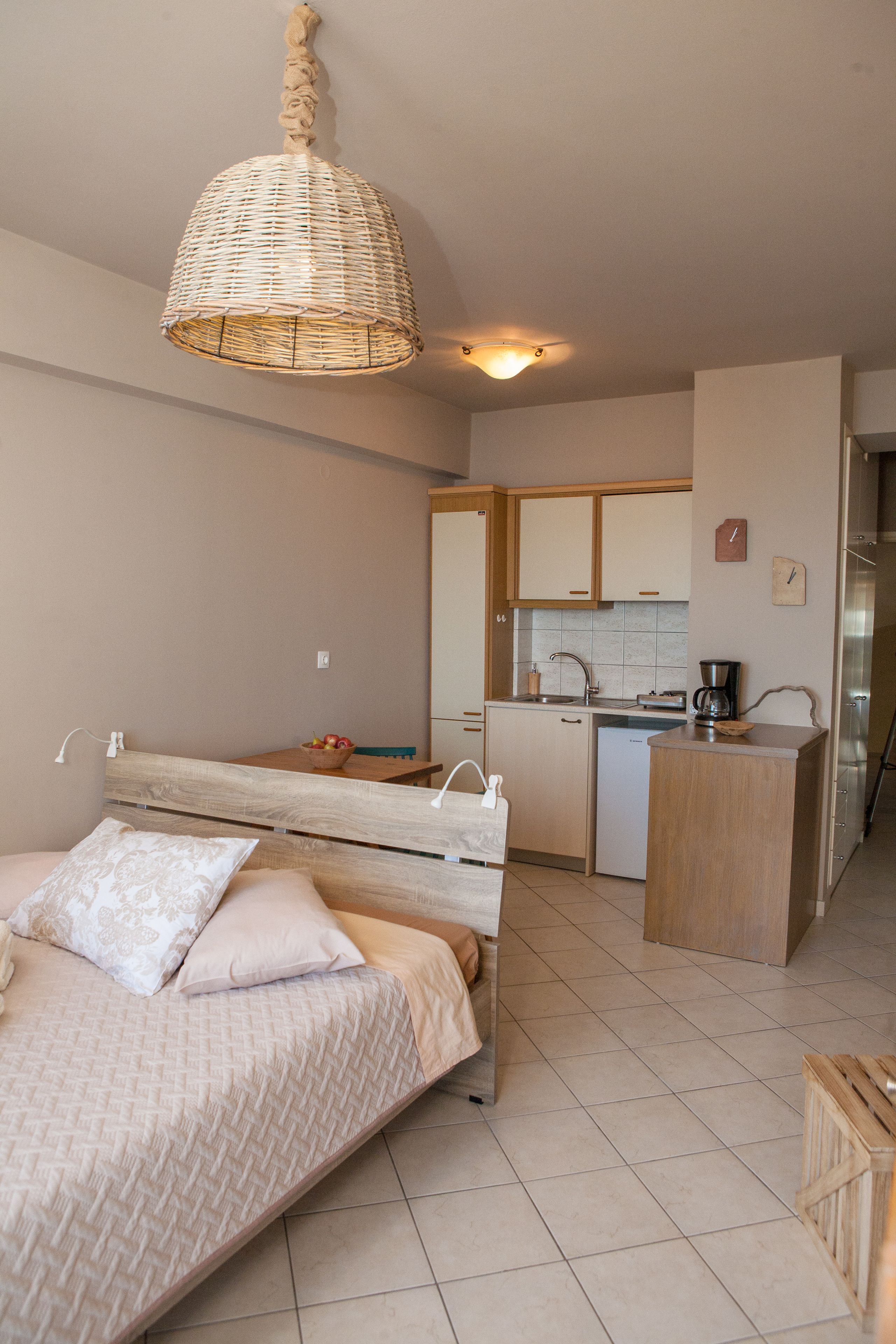 Nais Apartments & Studios