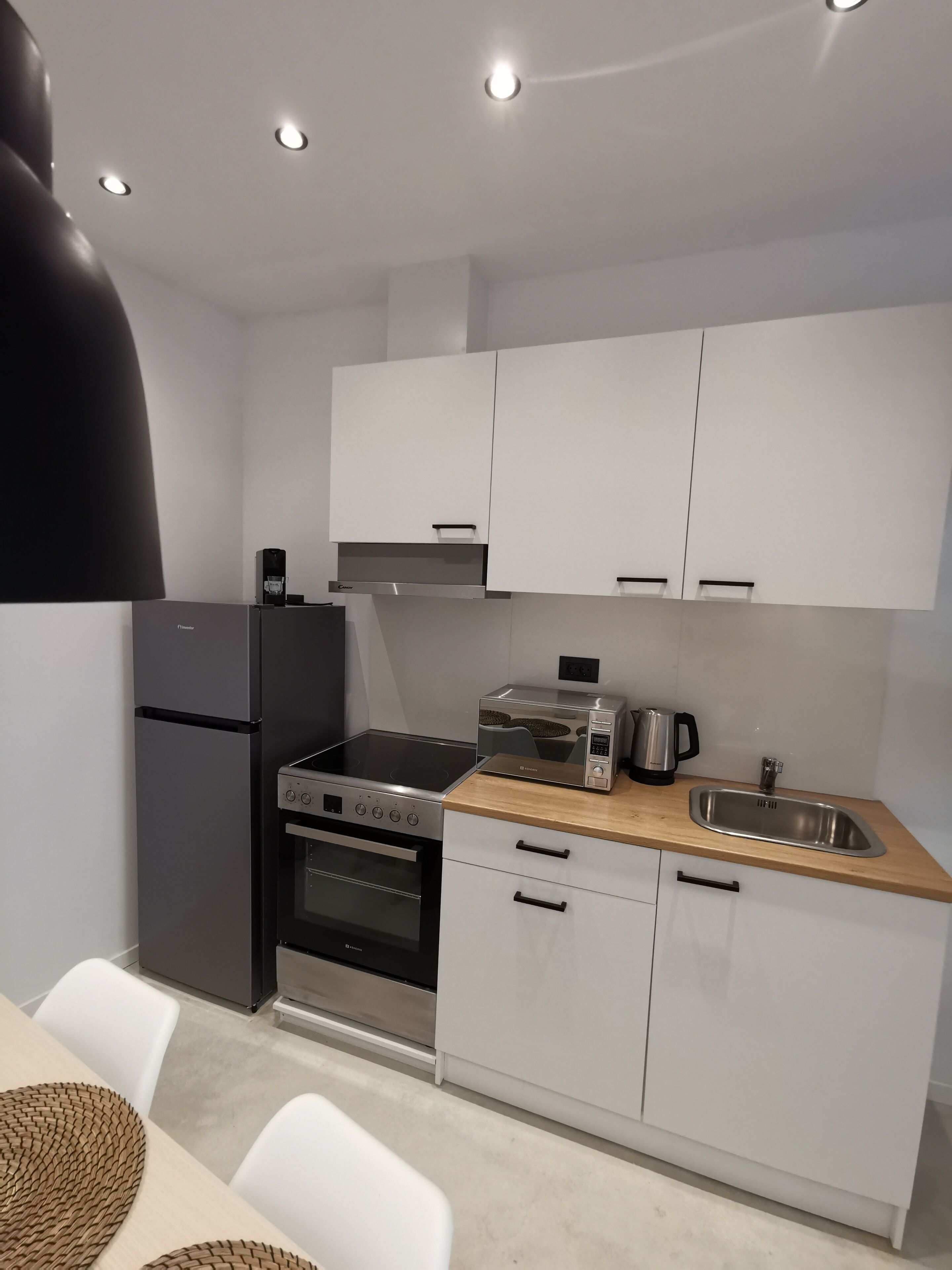 Nek Suites