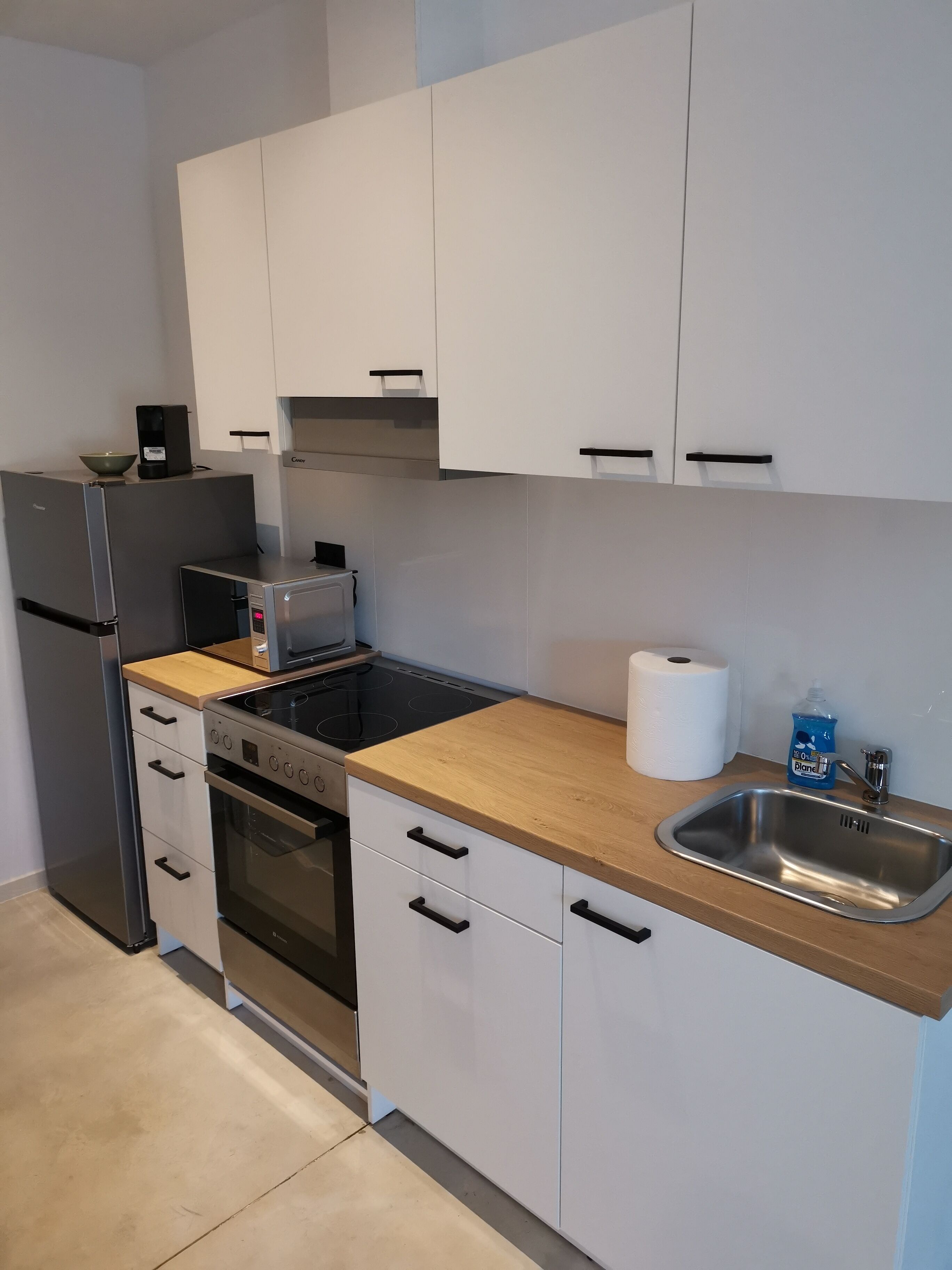 Nek Suites
